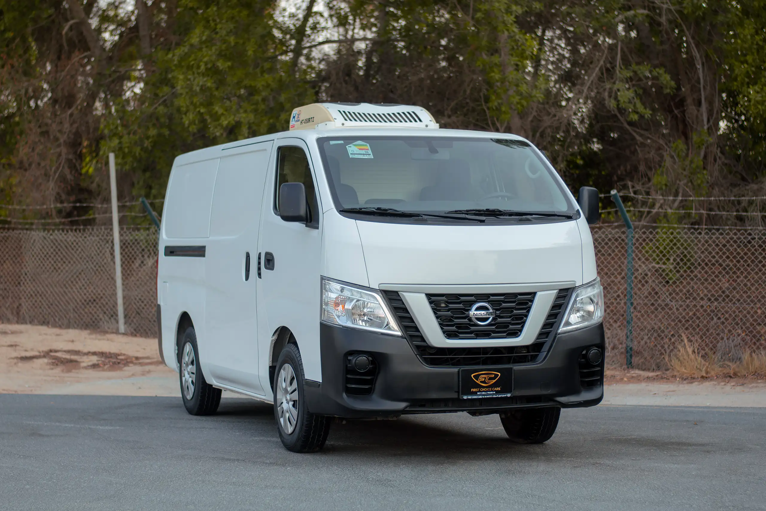 Used 2022 Nissan Urvan Standard Roof White – Right Front Diagonal (45°) View at First Choice Cars Sharjah