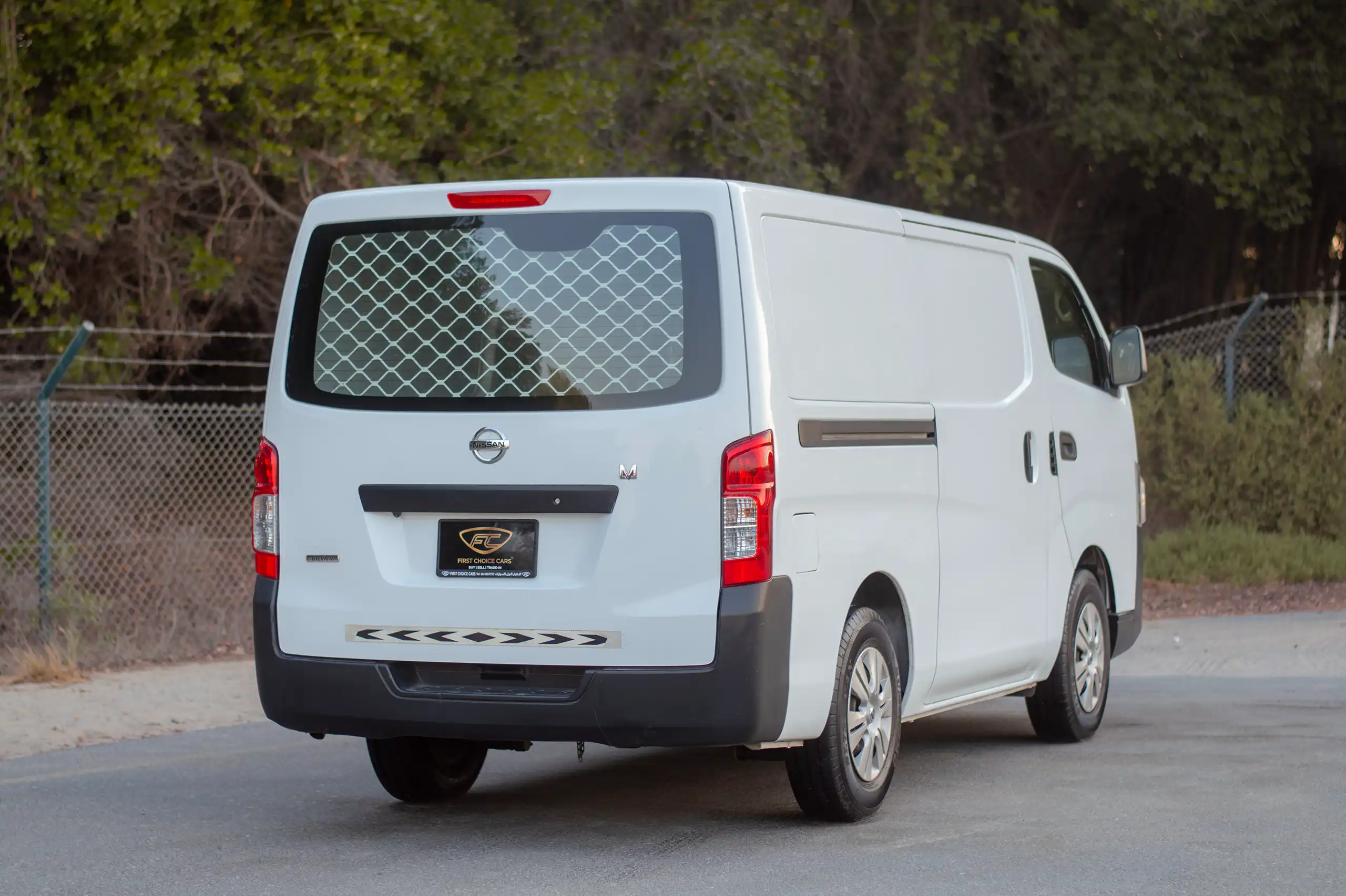 Used 2022 Nissan Urvan Standard Roof White – Right Back Diagonal (45°) View at First Choice Cars Sharjah