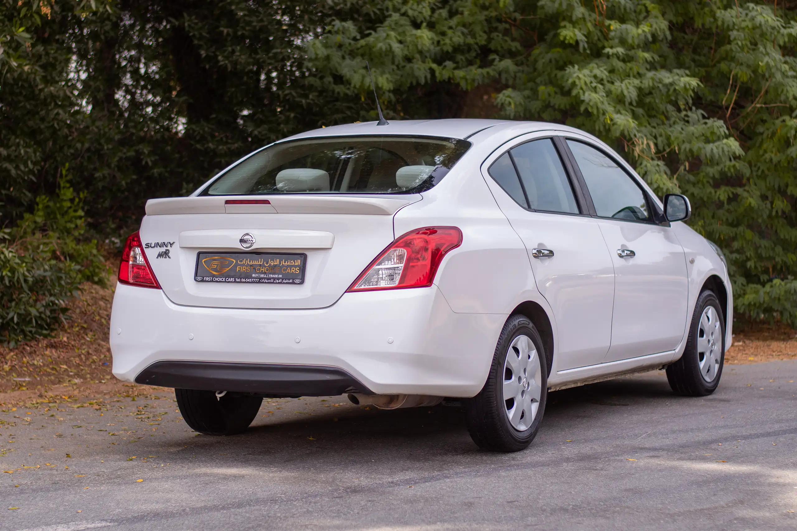 Used 2022 Nissan Sunny SV White – Right Back Diagonal (45°) View at First Choice Cars Sharjah