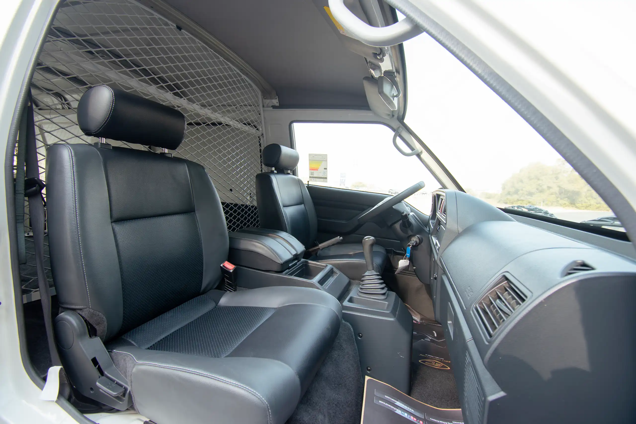 Used 2022 CMC D260 Delivery Van White – Front Passenger Side Cabin View at First Choice Cars Sharjah