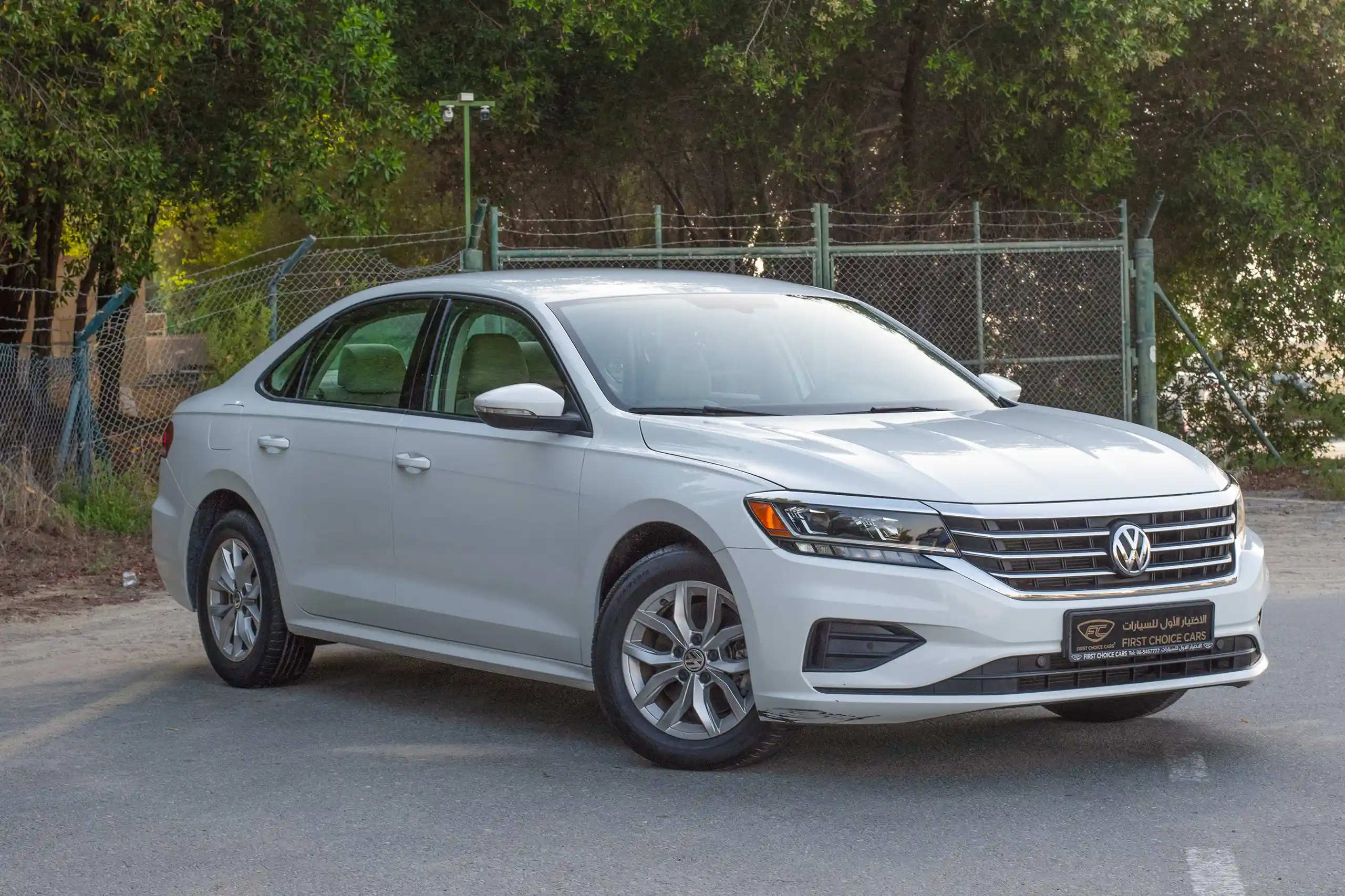 Used 2020 Volkswagen Passat Trendline in White – Right Front Diagonal (45°) View for Sale at First Choice Cars Dubai Sharjah