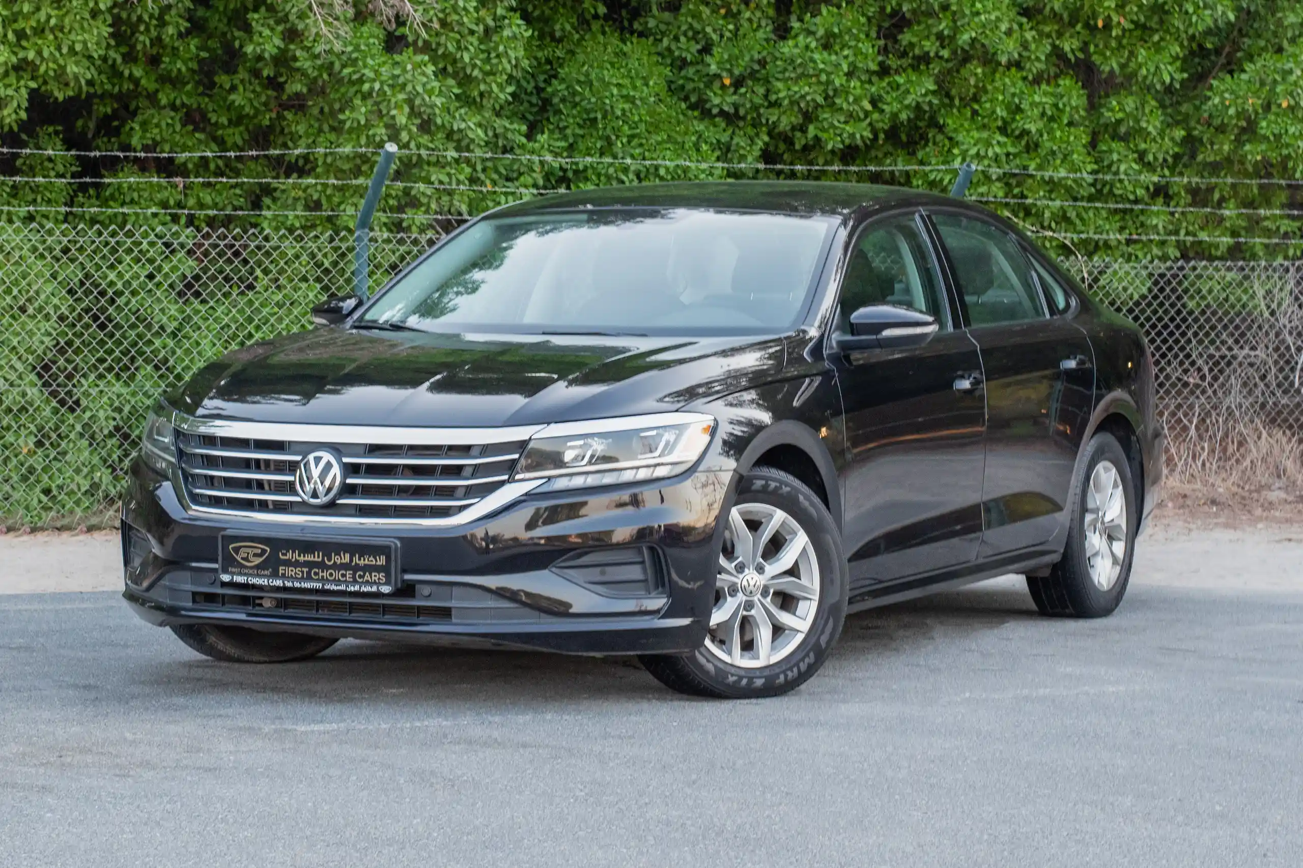 Used 2020 Volkswagen Passat Trendline in Black – Left Front Diagonal (45°) View for Sale at First Choice Cars Dubai Sharjah