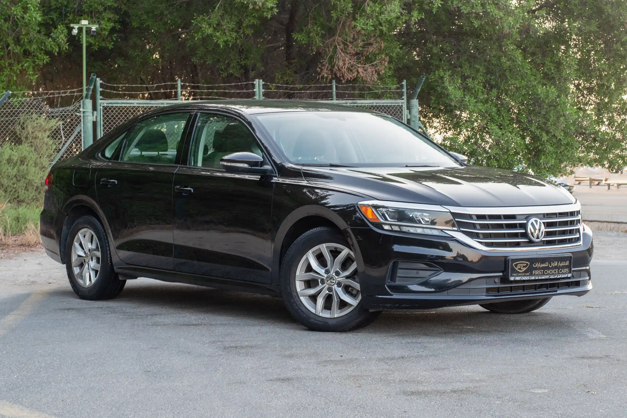 Used 2020 Volkswagen Passat Trendline in Black – Right Front Diagonal (45°) View for Sale at First Choice Cars Dubai Sharjah