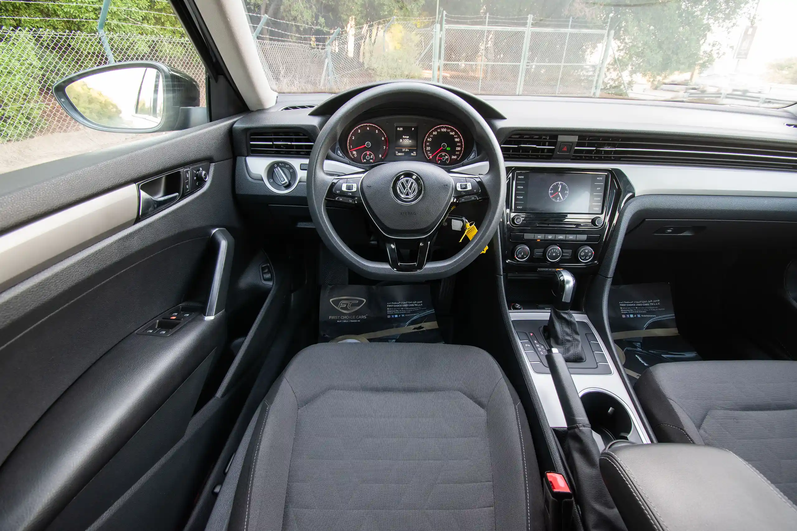 Used 2020 Volkswagen Passat Trendline in Black – Steering Wheel & Instrument Cluster for Sale at First Choice Cars Dubai Sharjah