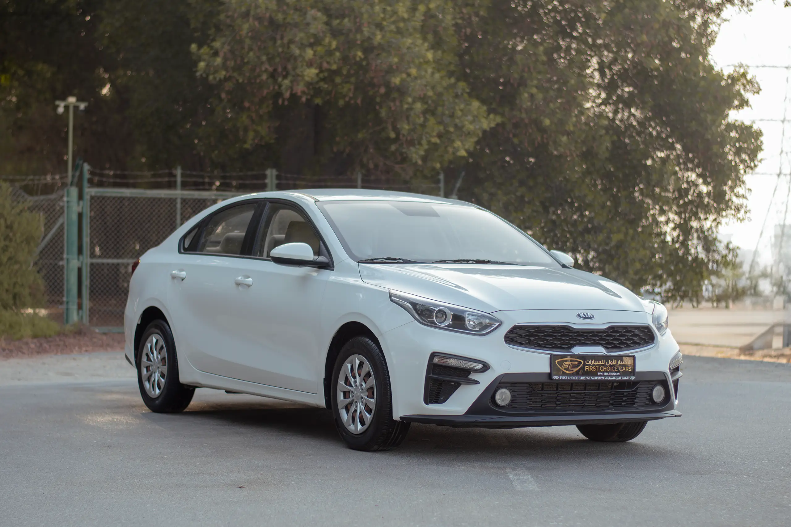 Used 2020 KIA Cerato LX White – Right Front Diagonal (45°) View at First Choice Cars Sharjah