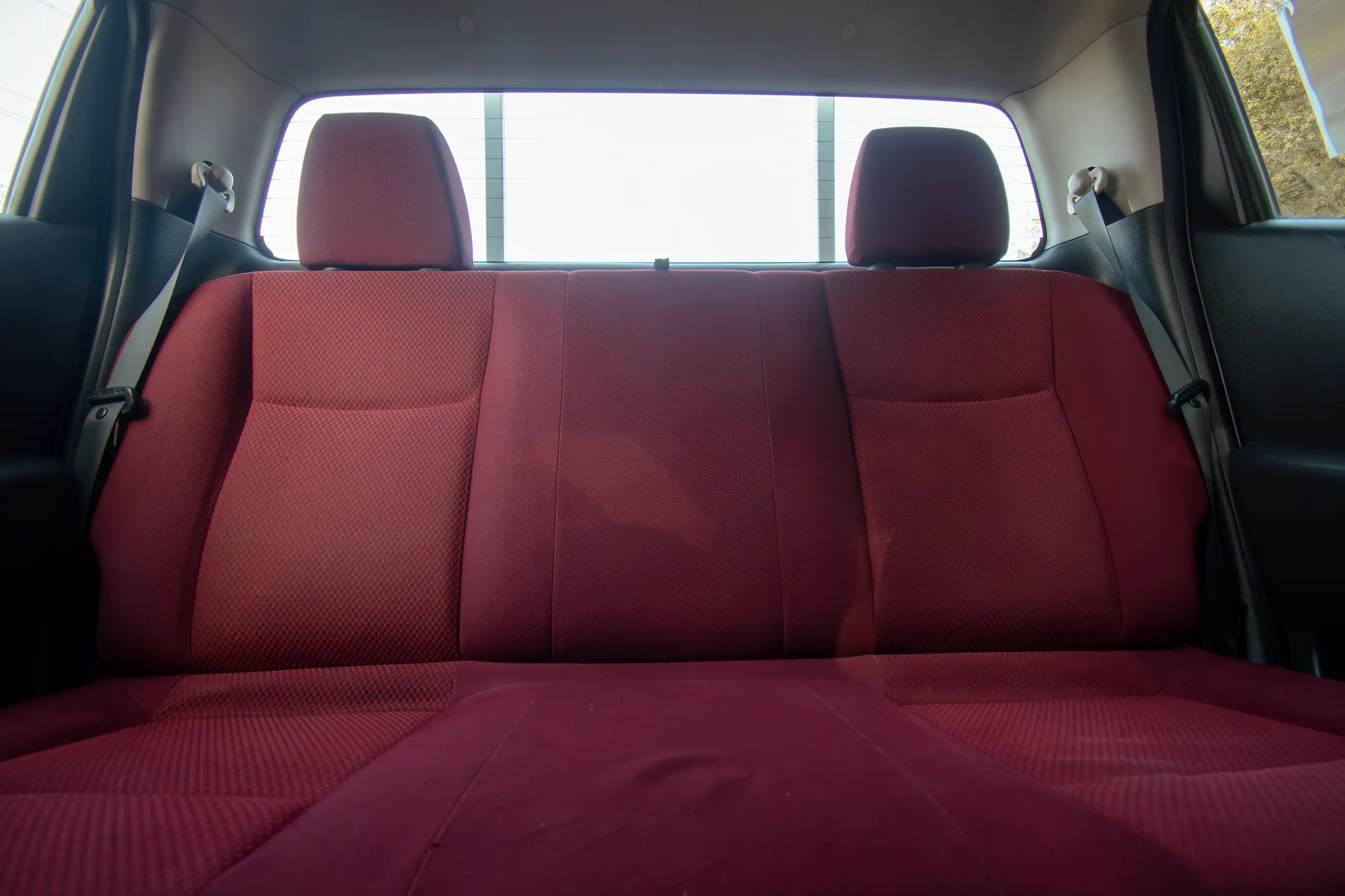 Used 2019 Nissan Navara SE White – Rear Seat View at First Choice Cars Sharjah