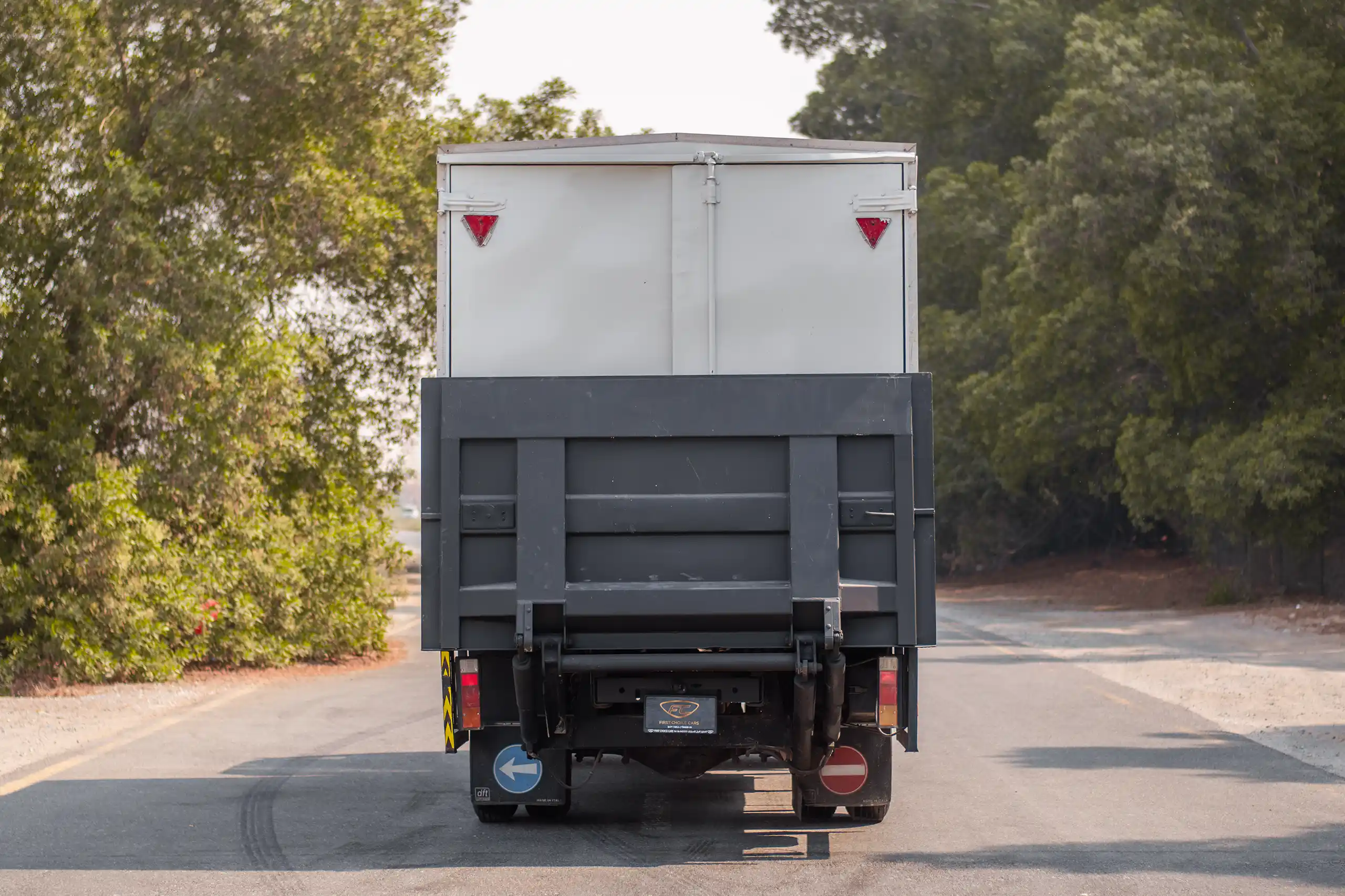 Used 2008 Mitsubishi Canter Box White – Back/Rear View at First Choice Cars Sharjah