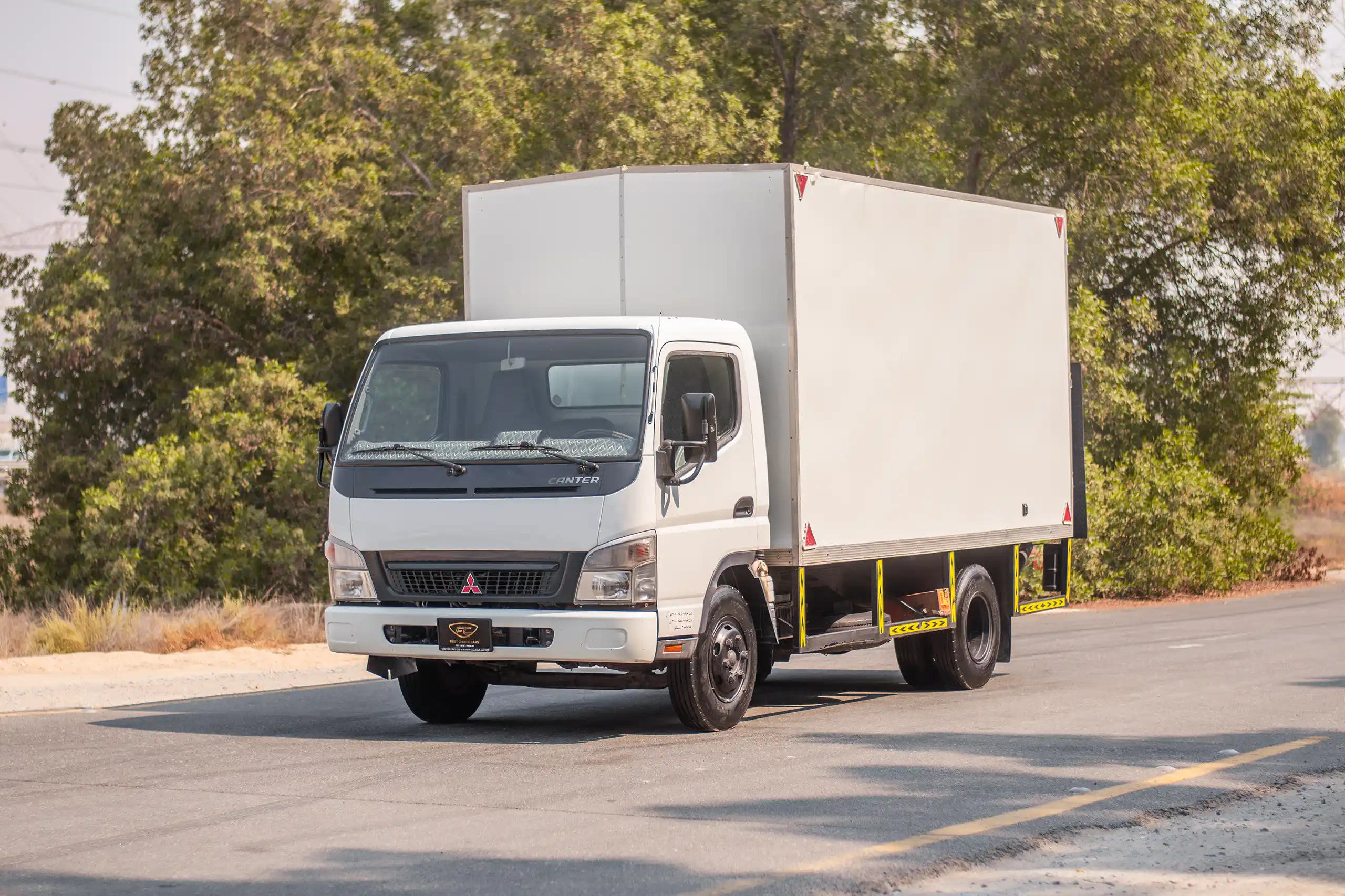 Used 2008 Mitsubishi Canter Cargo Box in White – Left Front Diagonal (45°) View for Sale at First Choice Cars Dubai Sharjah