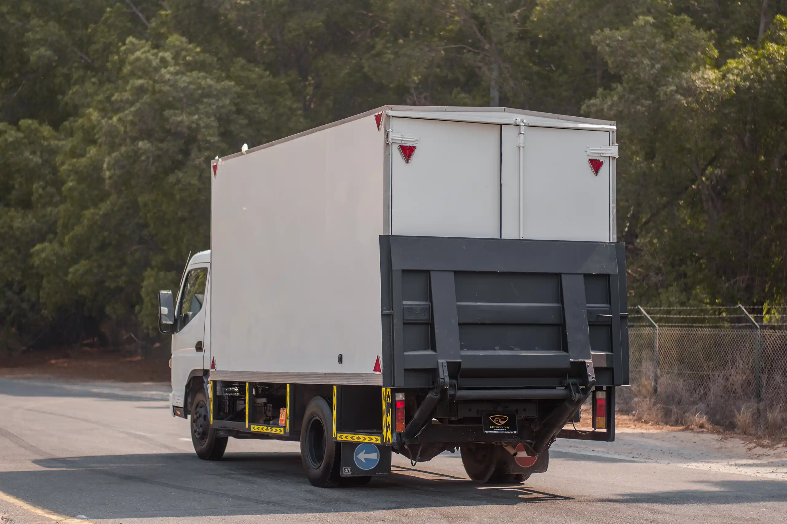 Used 2008 Mitsubishi Canter Cargo Box in White – Left Back Diagonal (45°) View for Sale at First Choice Cars Dubai Sharjah