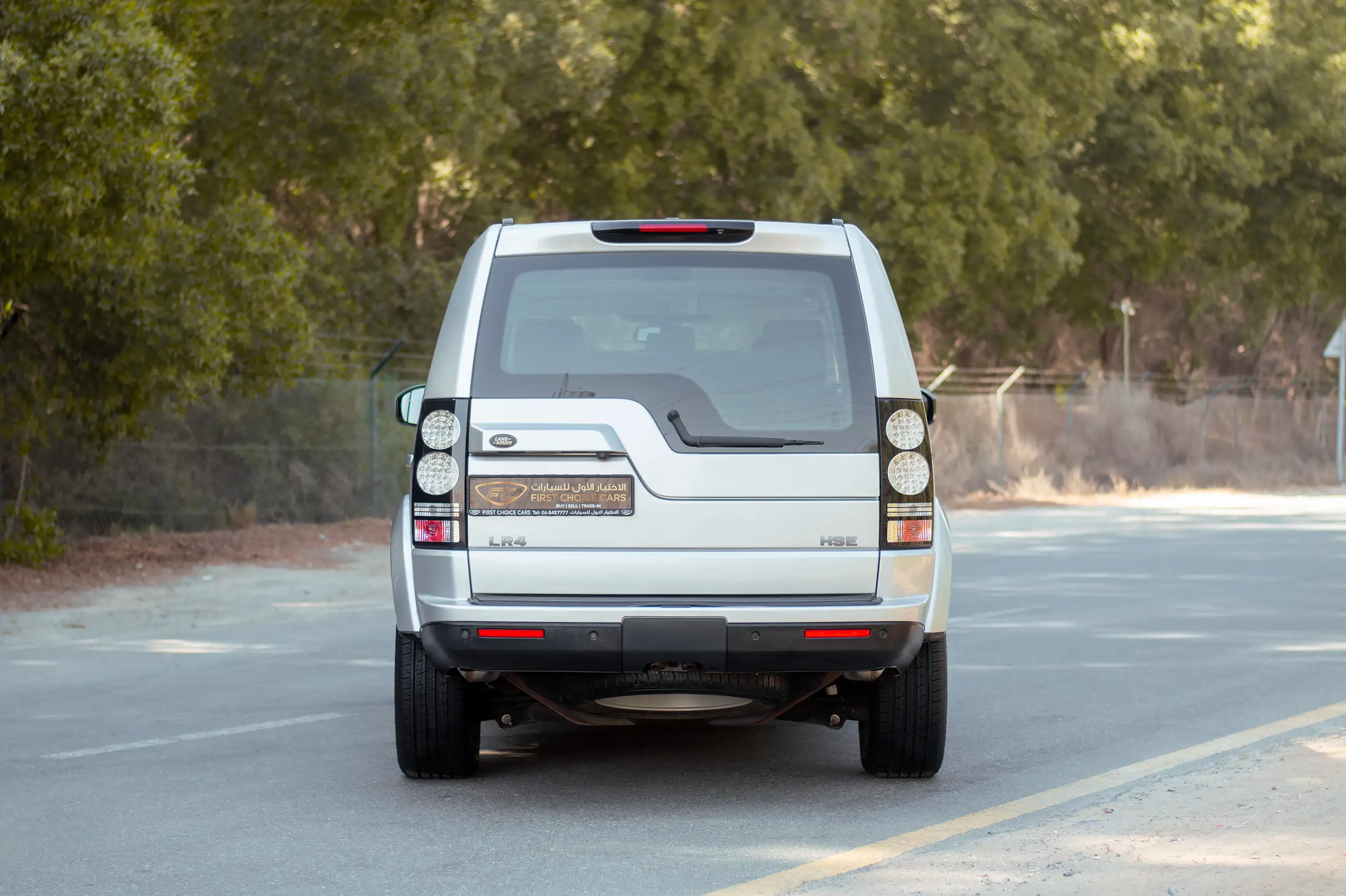 Used 2016 Land Rover LR4 HSE Silver – Back/Rear View at First Choice Cars Sharjah