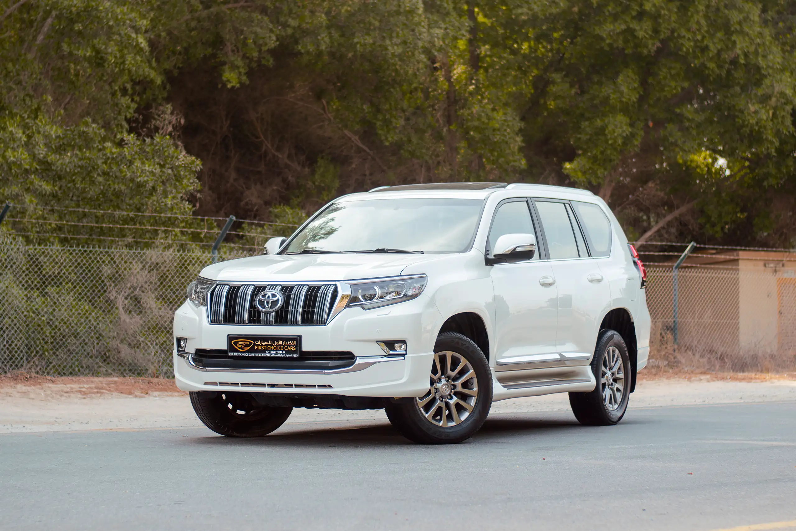 Used 2020 Toyota Prado VXR White – Left Front Diagonal (45°) View at First Choice Cars Sharjah