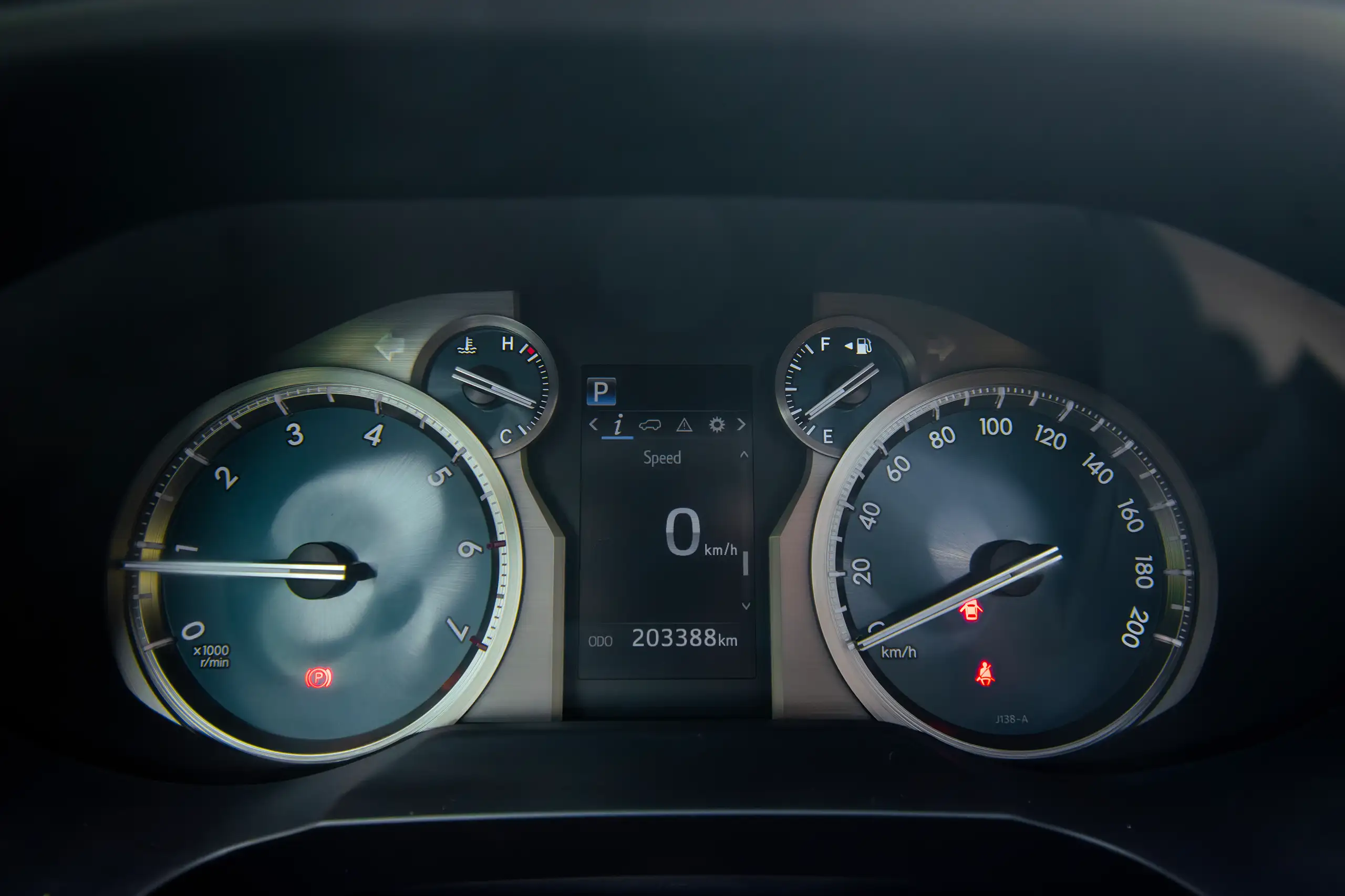 Used 2020 Toyota Prado VXR White – Odometer / Mileage Reading View at First Choice Cars Sharjah