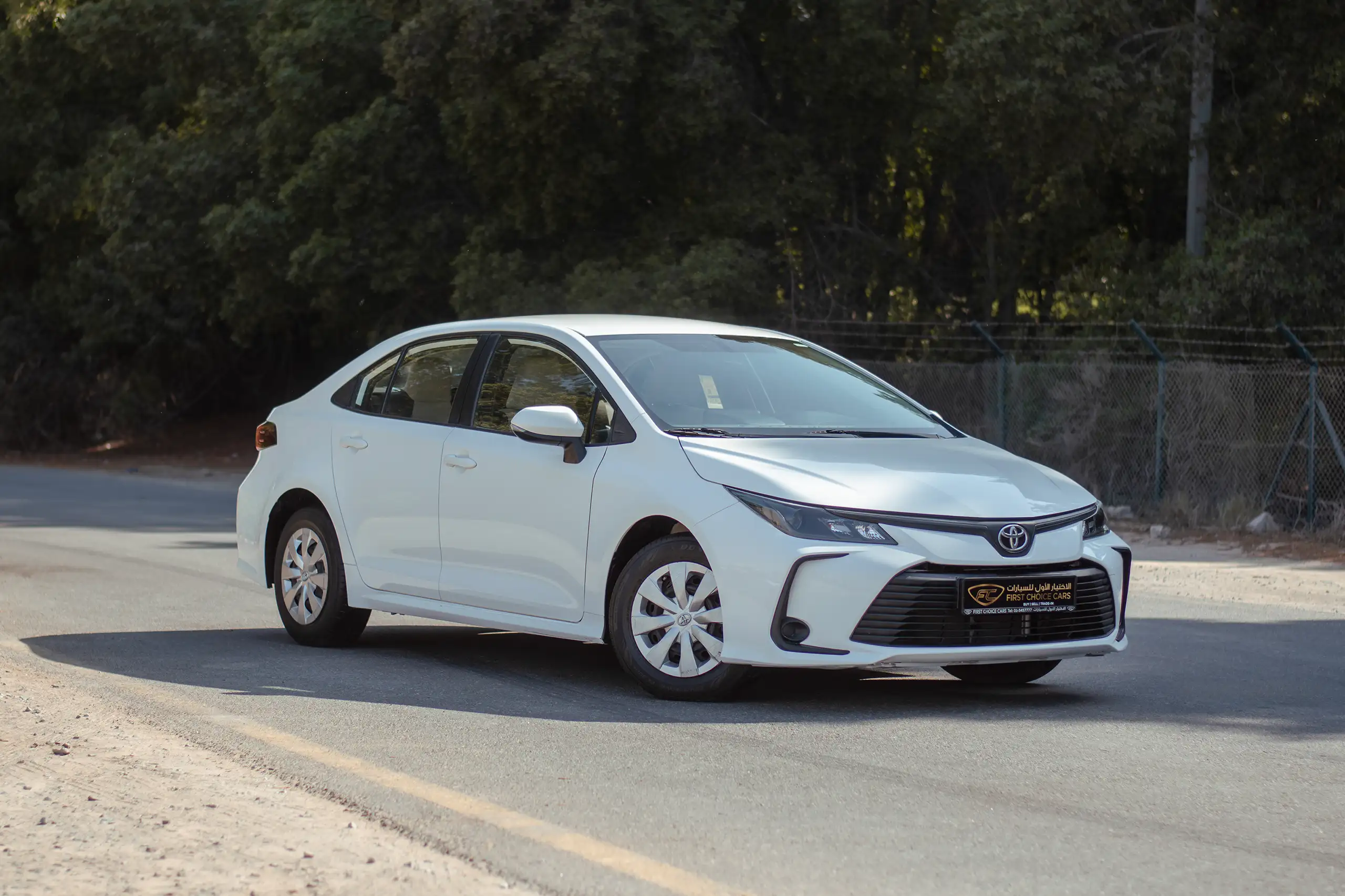 Used 2022 Toyota Corolla Xli White – Right Front Diagonal (45°) View at First Choice Cars Sharjah
