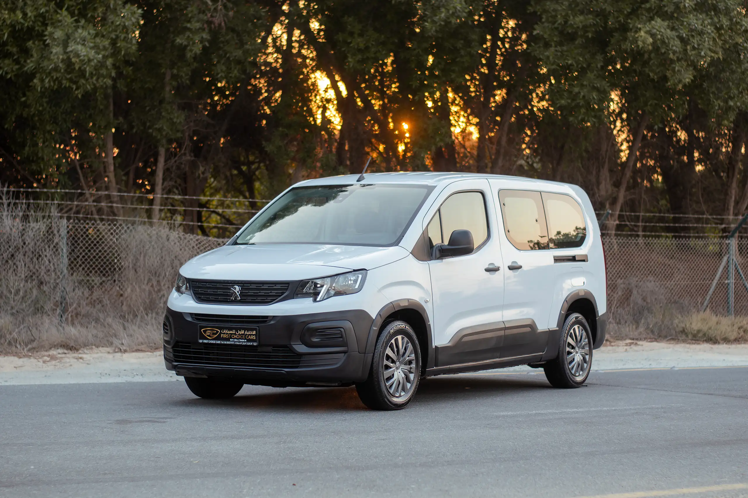 Used 2023 Peugeot Rifter Long White – Left Front Diagonal (45°) View at First Choice Cars Sharjah