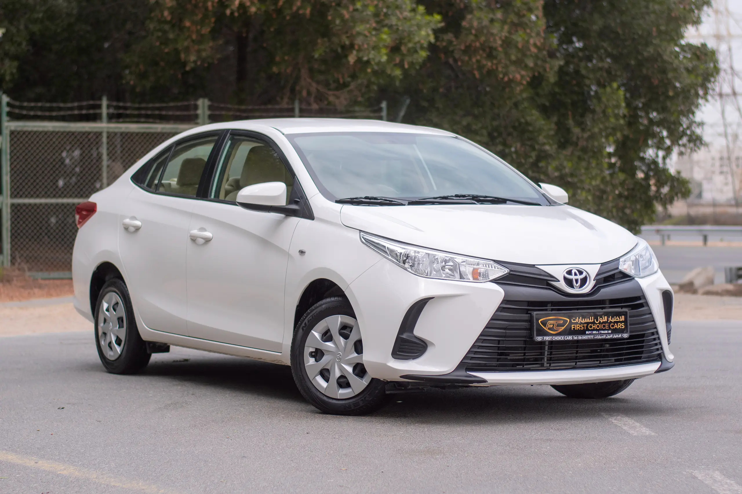 Used 2022 Toyota Yaris E in White – Right Front Diagonal (45°) View for Sale at First Choice Cars Dubai Sharjah