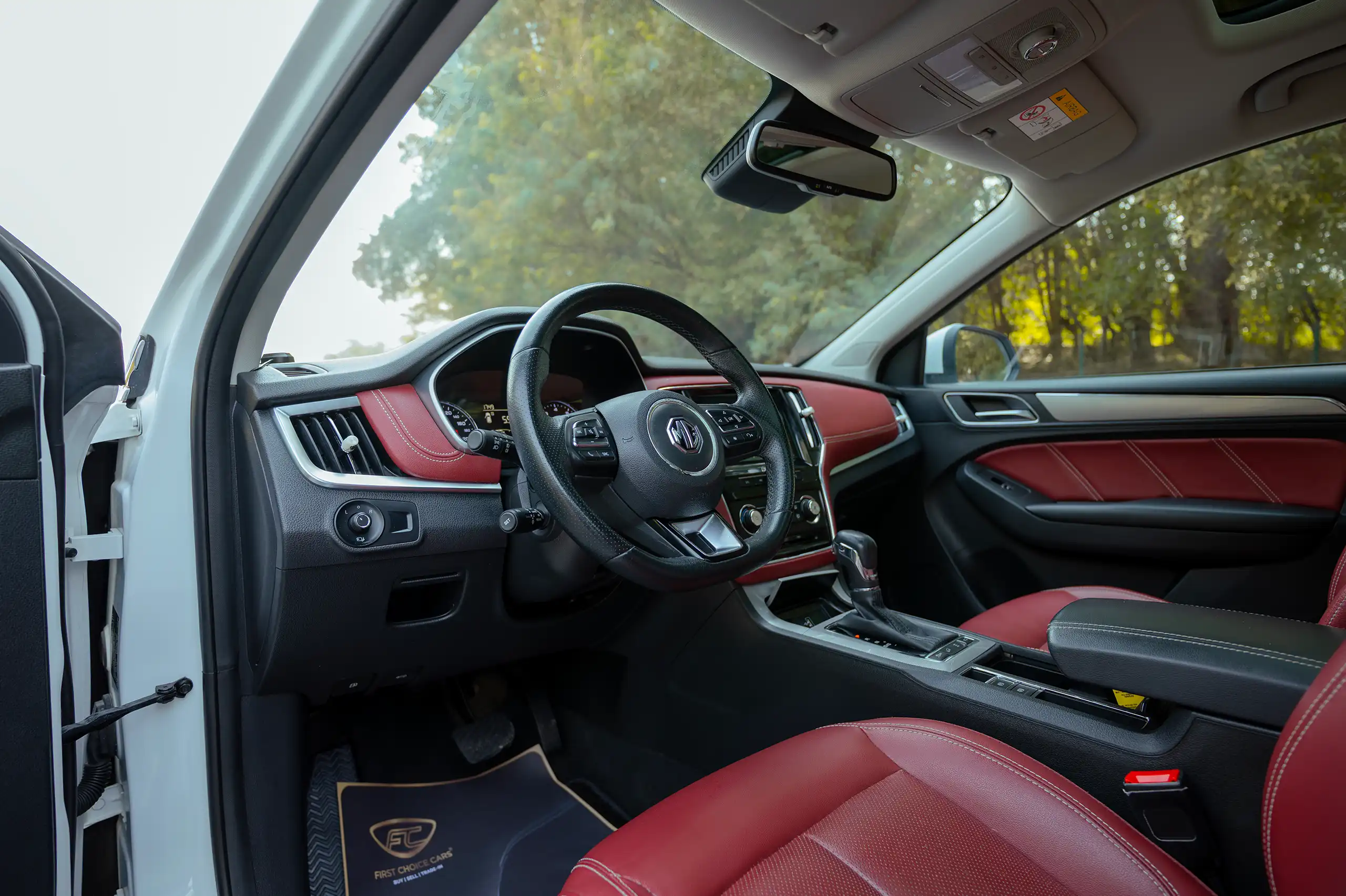 Used 2023 MG RX5 Luxury White – Driver Side Dashboard & Steering View at First Choice Cars Sharjah