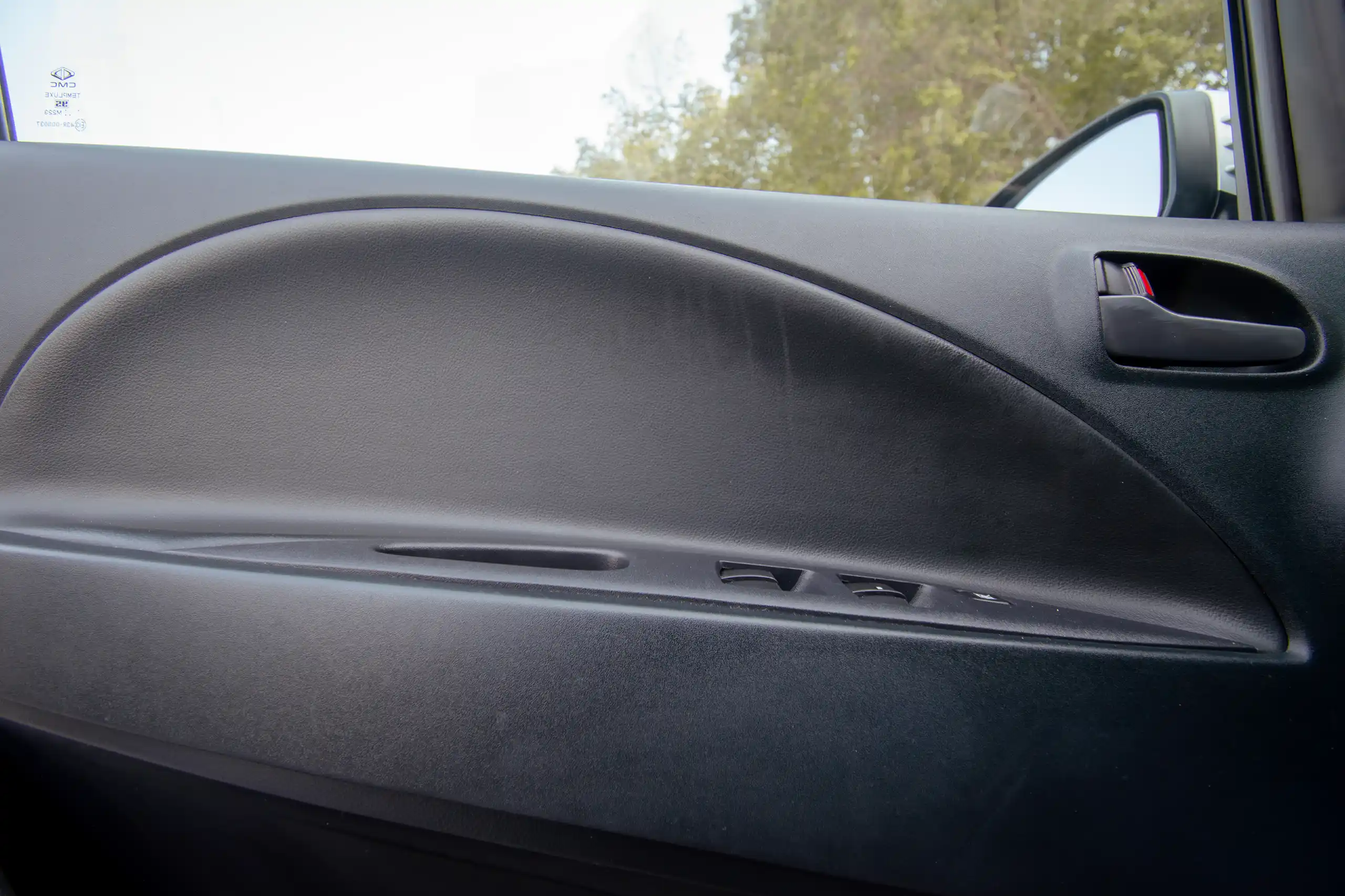 Used 2020 CMC Z7 Standard Silver – Driver Door Panel Full View at First Choice Cars Sharjah