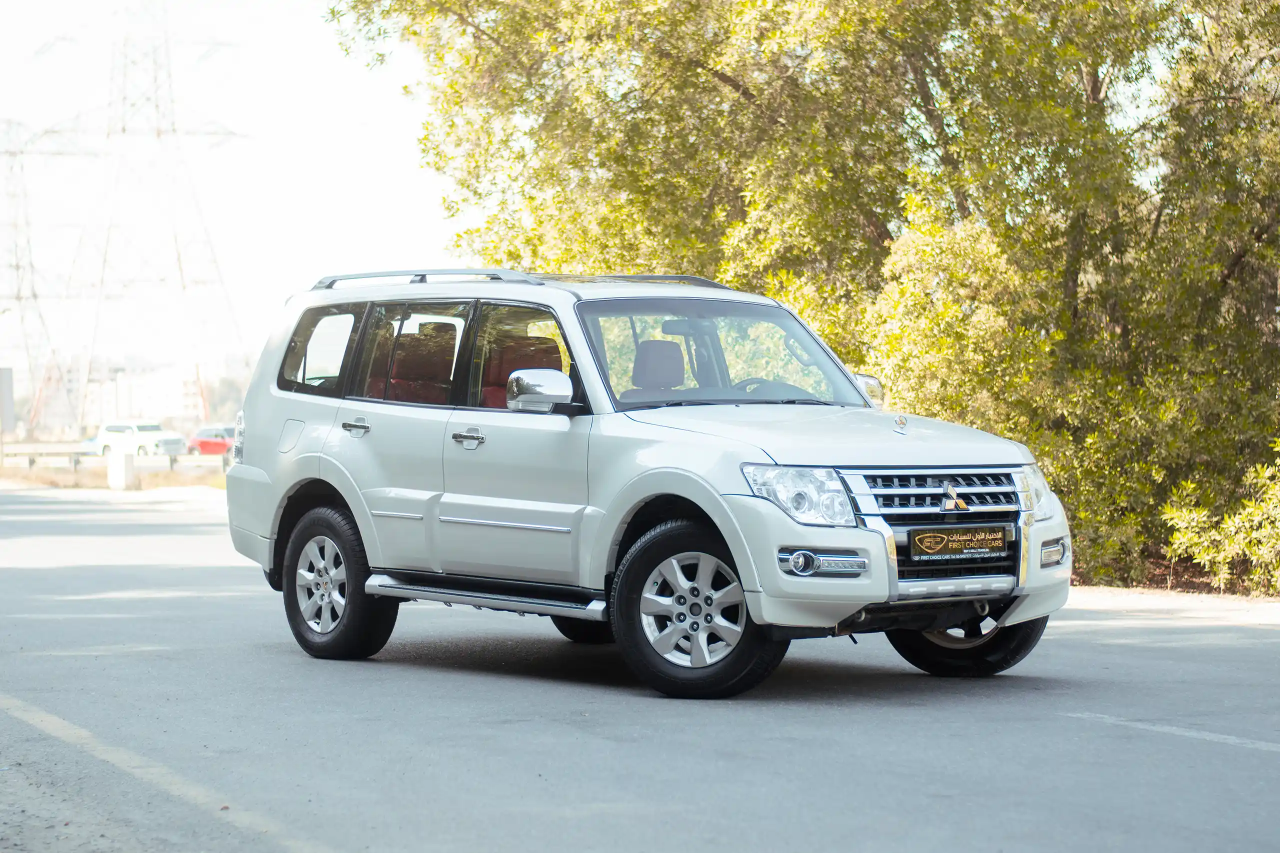 Used 2022 Mitsubishi Pajero GLS White – Right Front Diagonal (45°) View at First Choice Cars Sharjah