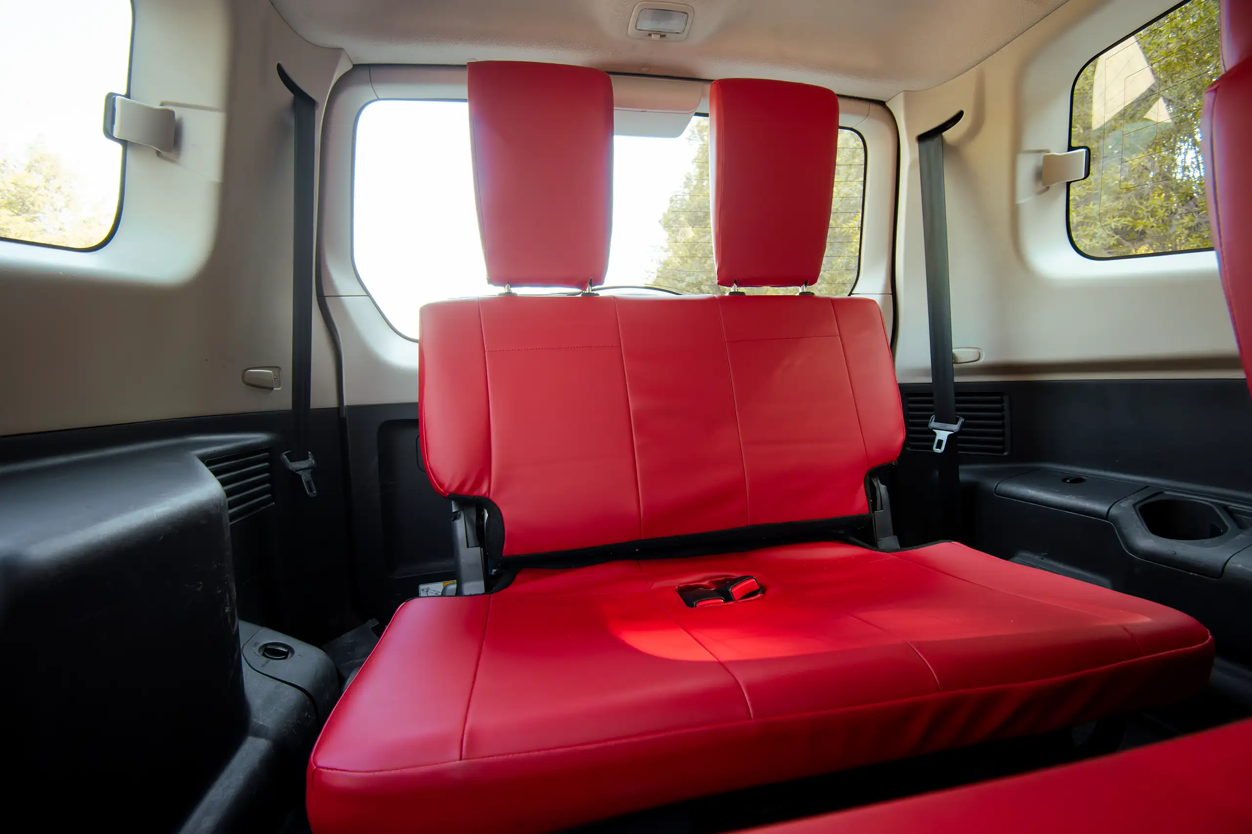 Used 2022 Mitsubishi Pajero GLS White – Third Row Right Seat View at First Choice Cars Sharjah