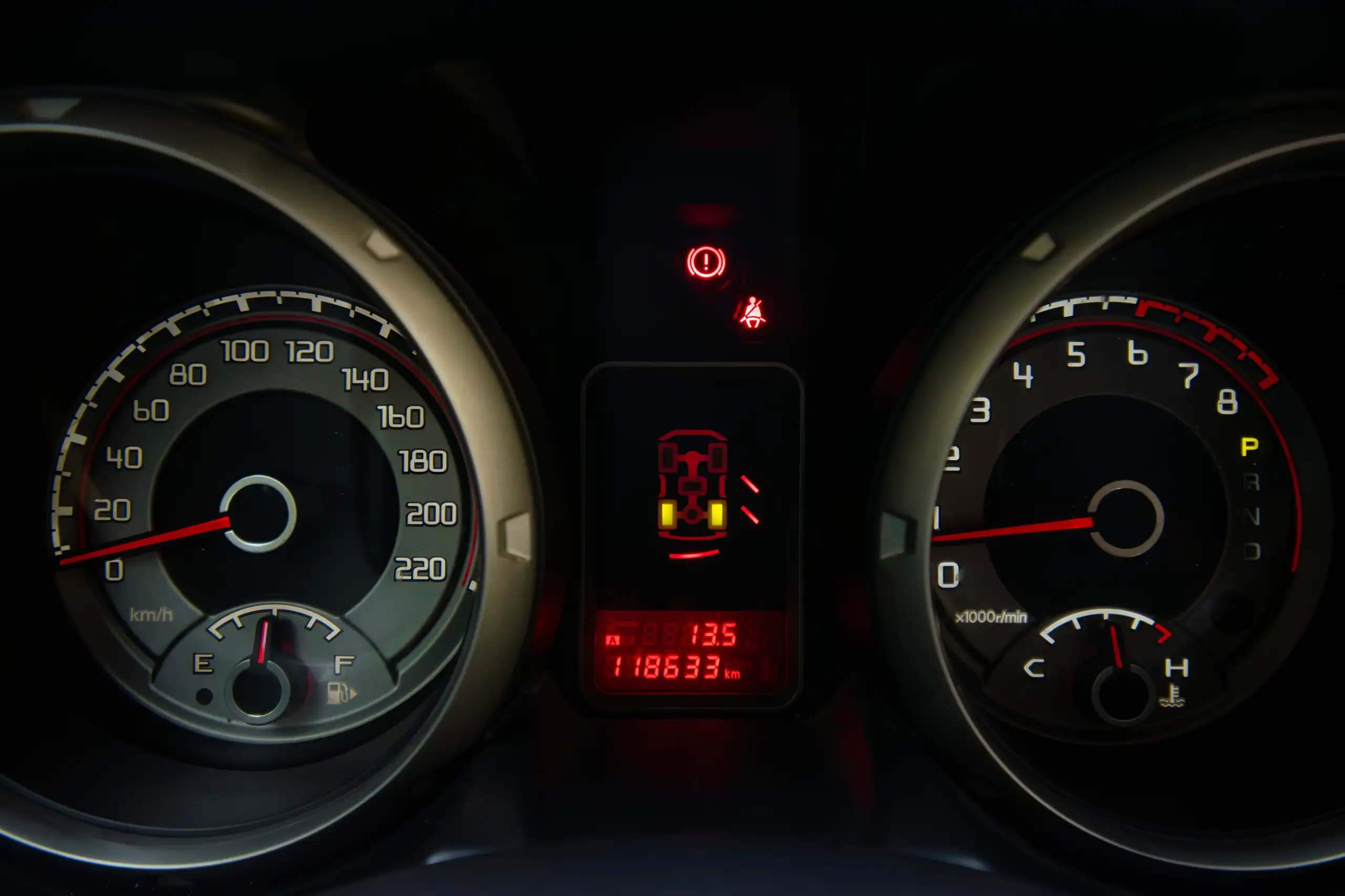 Used 2022 Mitsubishi Pajero GLS White – Odometer / Mileage Reading View at First Choice Cars Sharjah