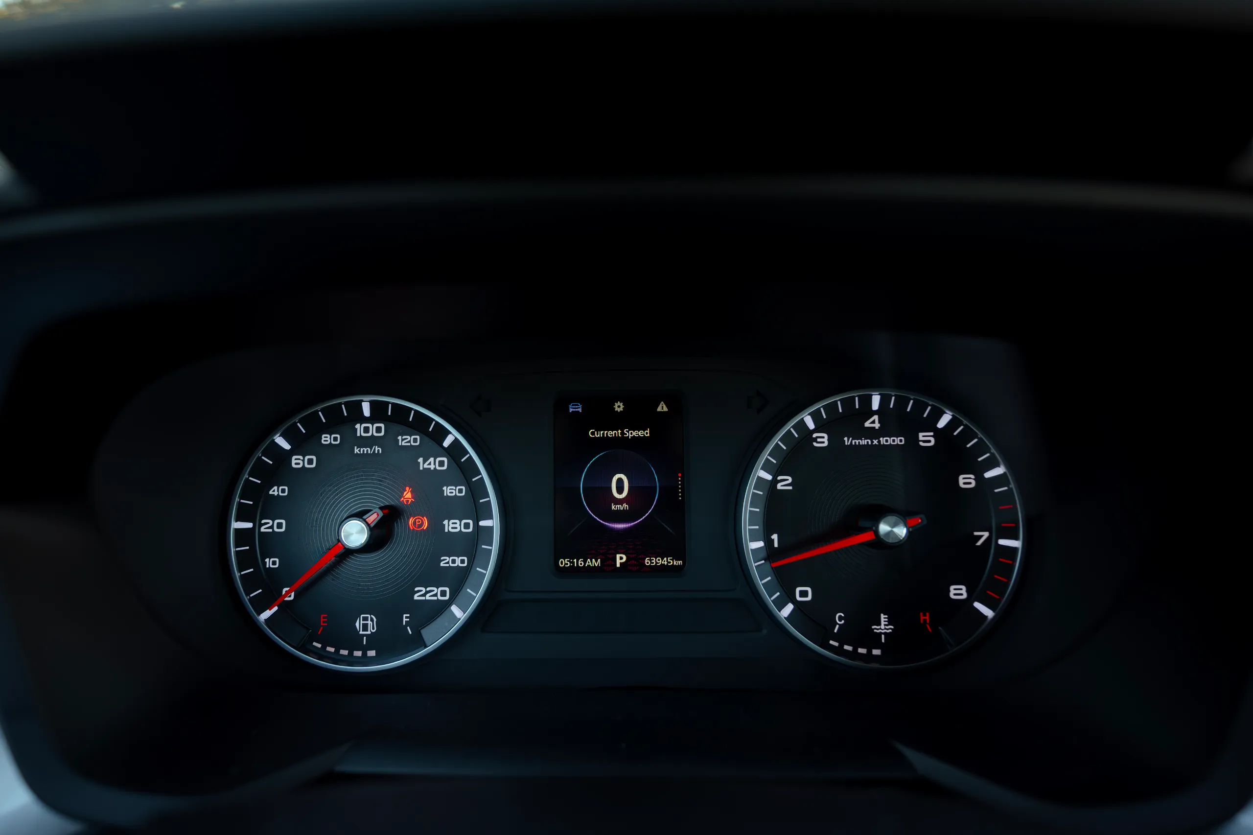 Used 2022 MG GT Comfort White – Odometer / Mileage Reading View at First Choice Cars Sharjah