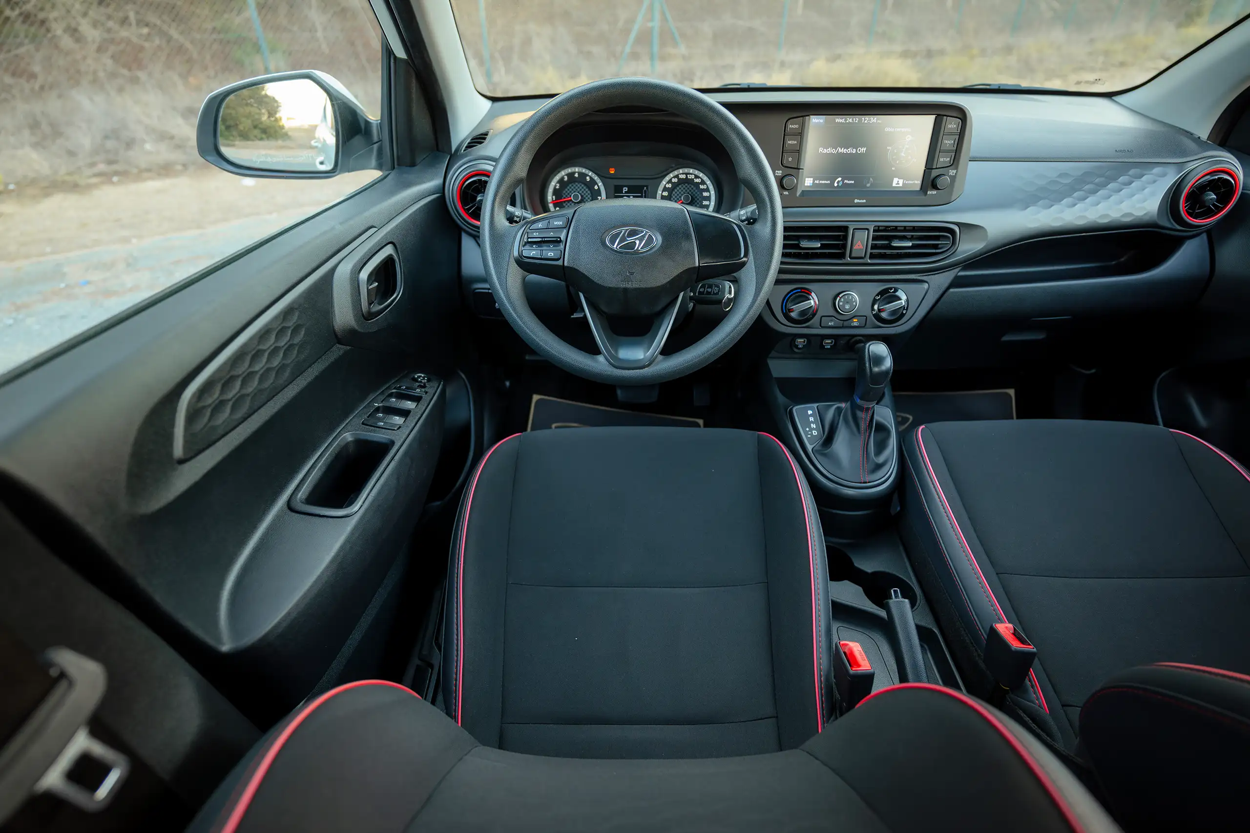 Used 2023 Hyundai Grand i10 Smart White – Steering Wheel & Instrument Cluster at First Choice Cars Sharjah