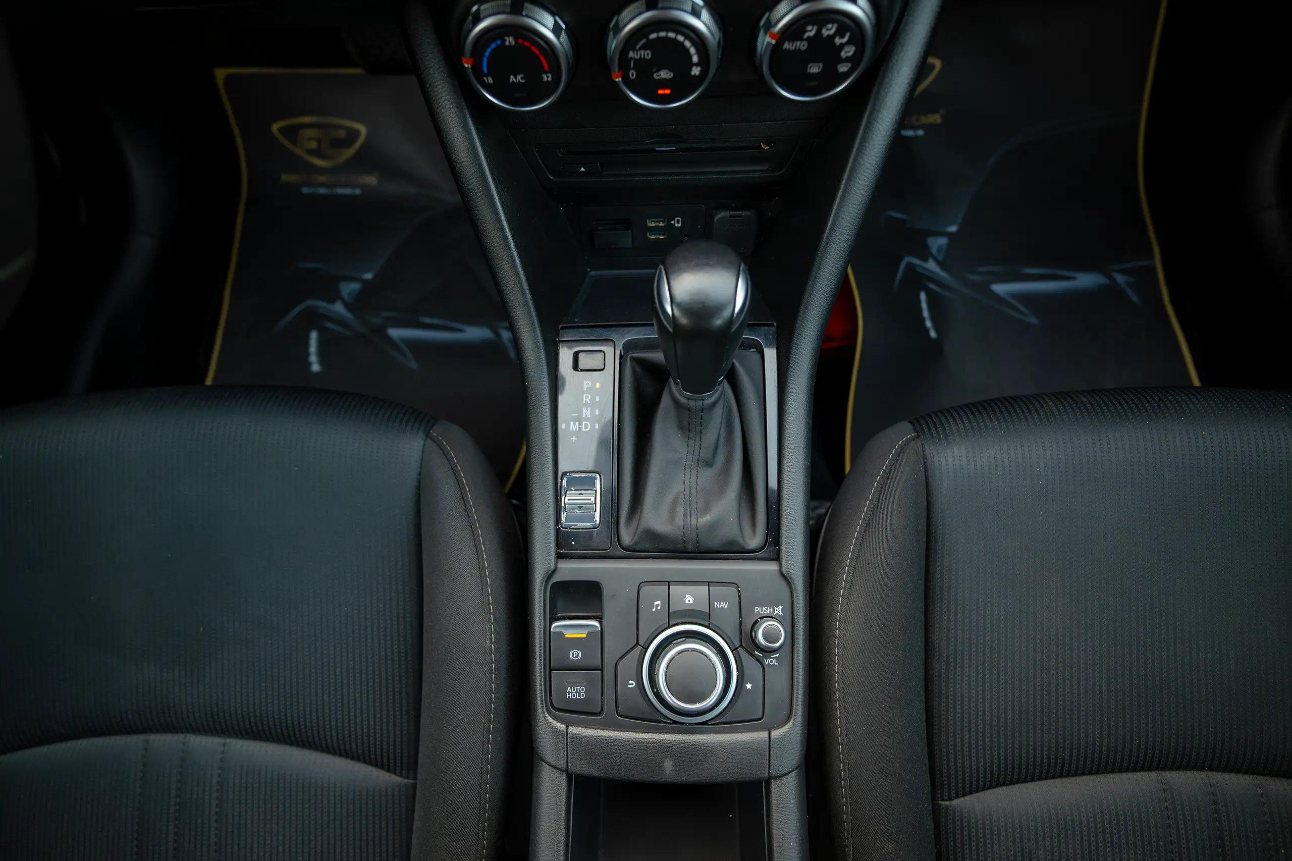 Used 2021 Mazda CX-3 GS Silver – Center Console & Gear Shifter at First Choice Cars Sharjah