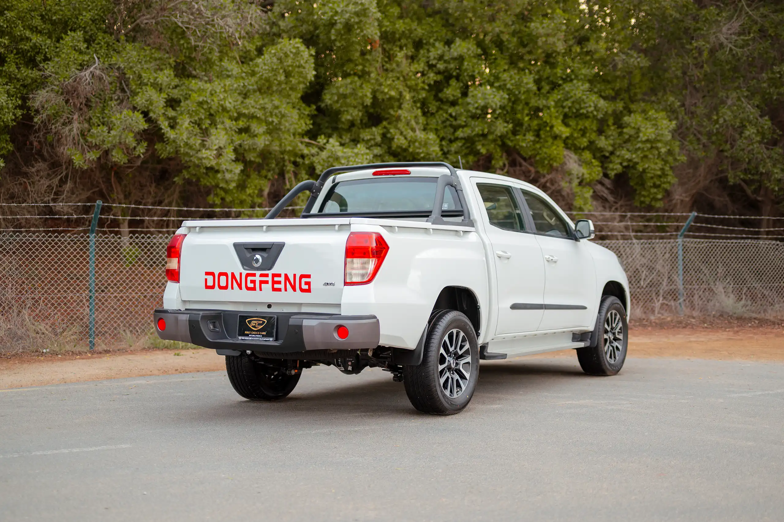 Used 2025 DongFeng RICH 6 Double Cabin White – Right Back Diagonal (45°) View at First Choice Cars Sharjah