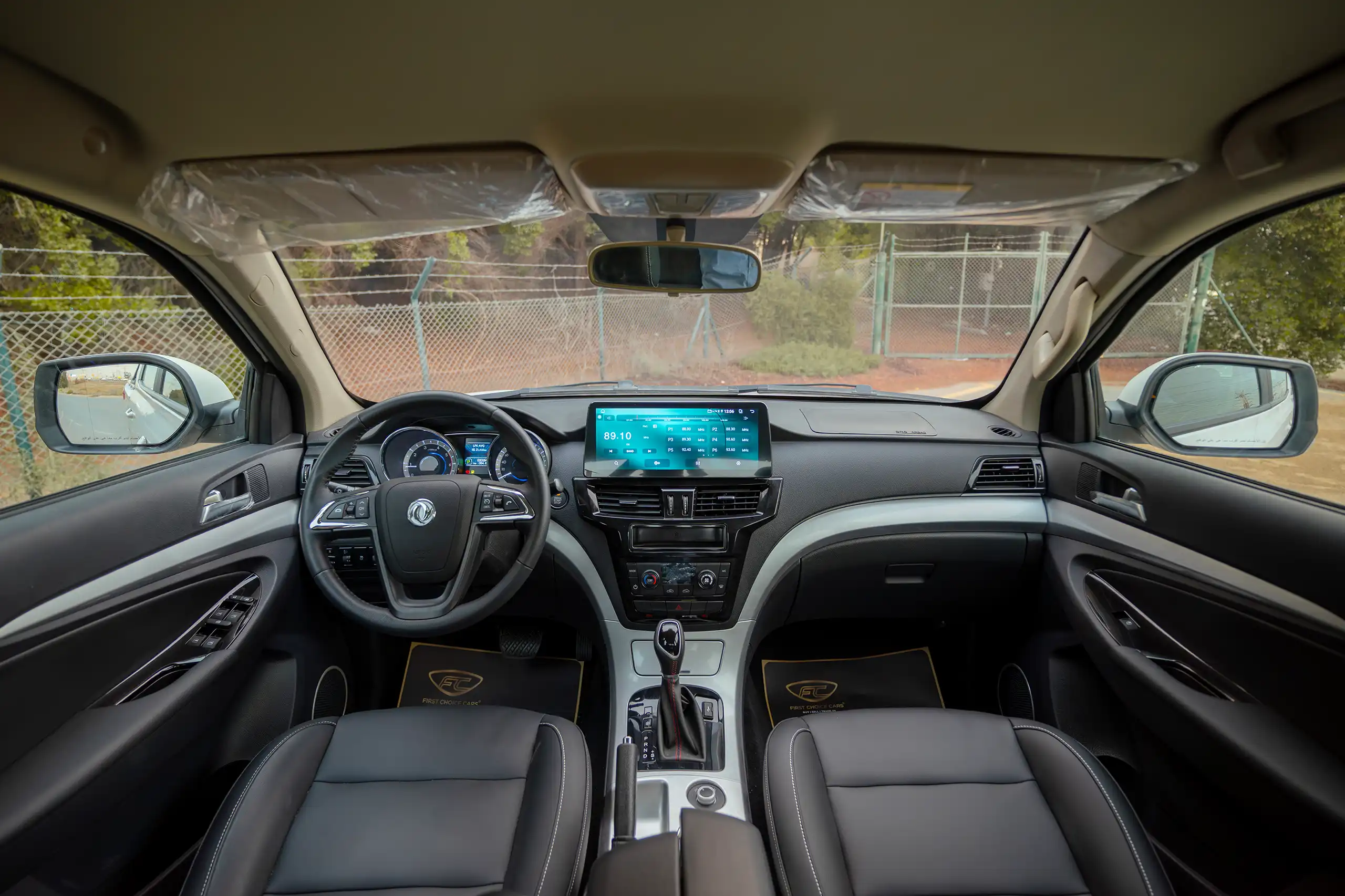 Used 2025 DongFeng RICH 6 Double Cabin White – Front Cabin / Dashboard Full View at First Choice Cars Sharjah