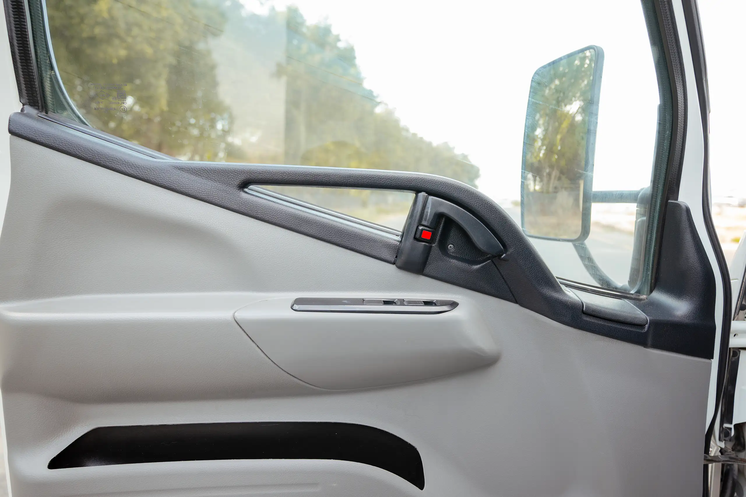 Used 2020 Mitsubishi Canter Chiller Box White – Driver Door Panel Full View at First Choice Cars Sharjah