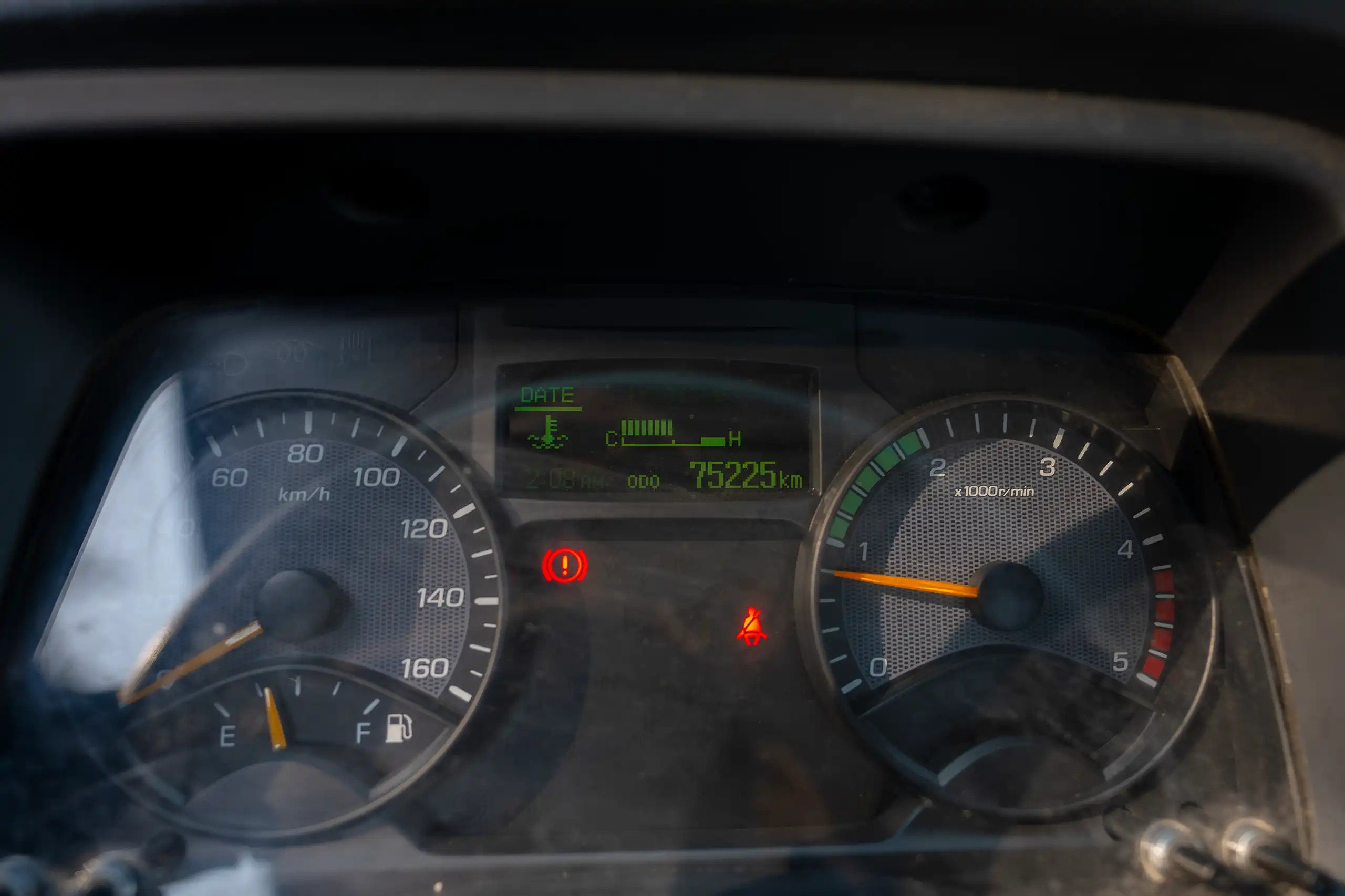 Used 2022 Mitsubishi Canter Cargo Body in White – Odometer / Mileage Reading View for Sale at First Choice Cars Dubai Sharjah
