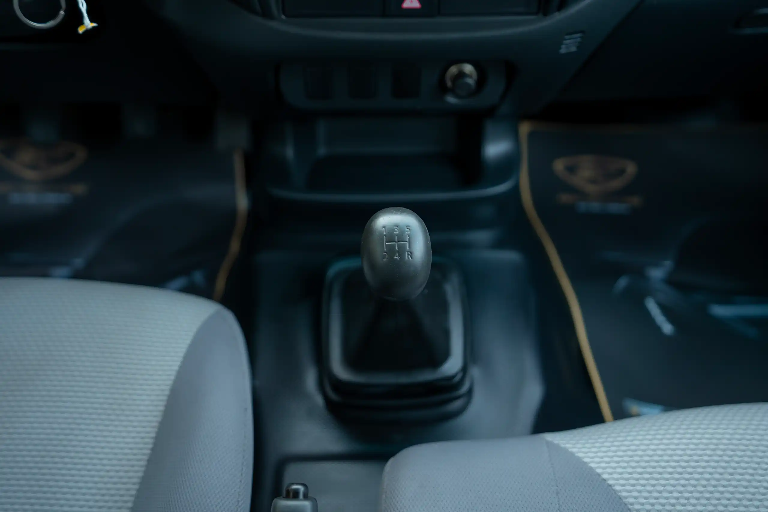 Used 2020 Mitsubishi L200 GL Double Cabin White – Center Console & Gear Shifter at First Choice Cars Sharjah