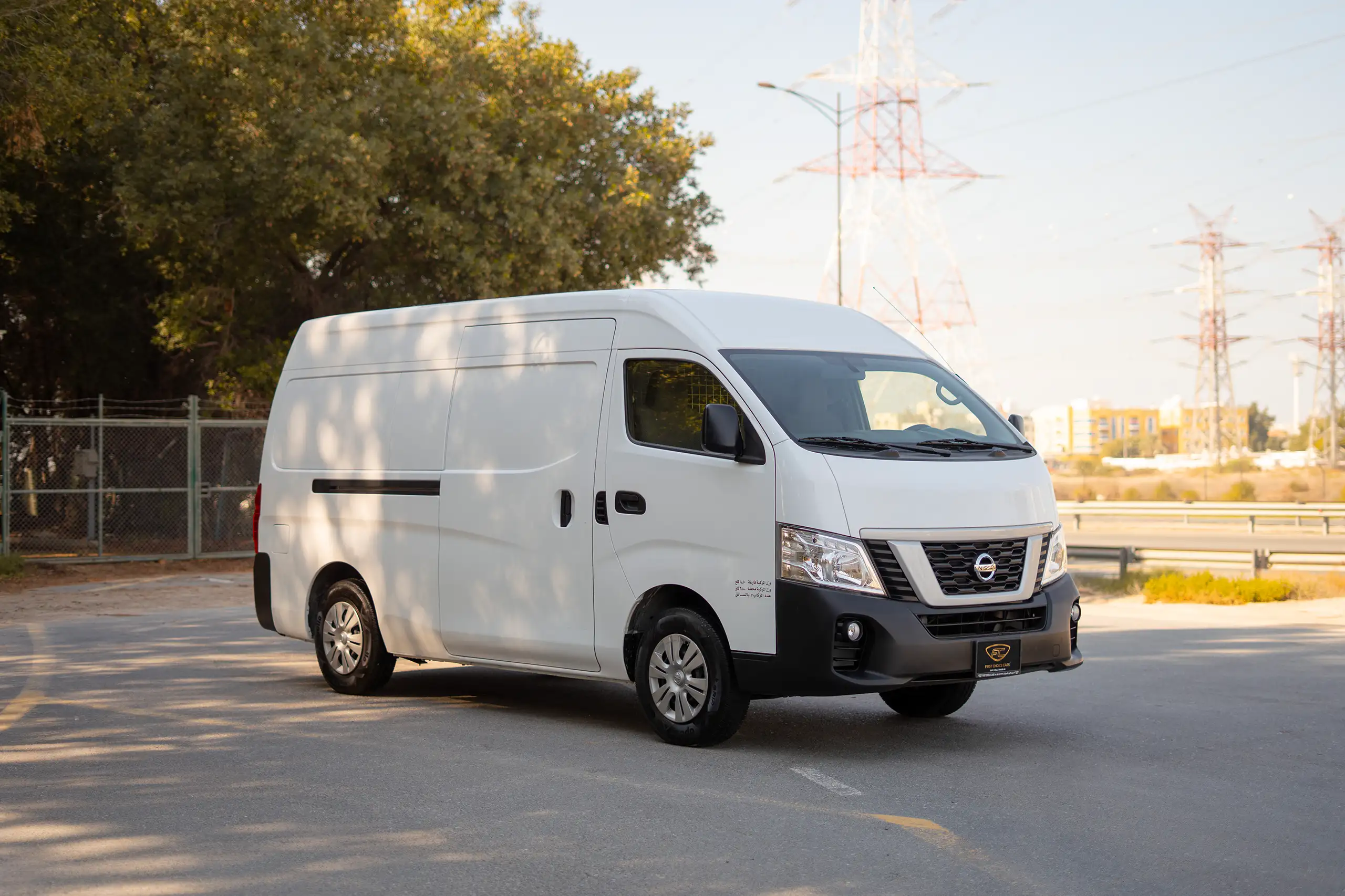 Used 2022 Nissan Urvan High Roof White – Right Front Diagonal (45°) View at First Choice Cars Sharjah