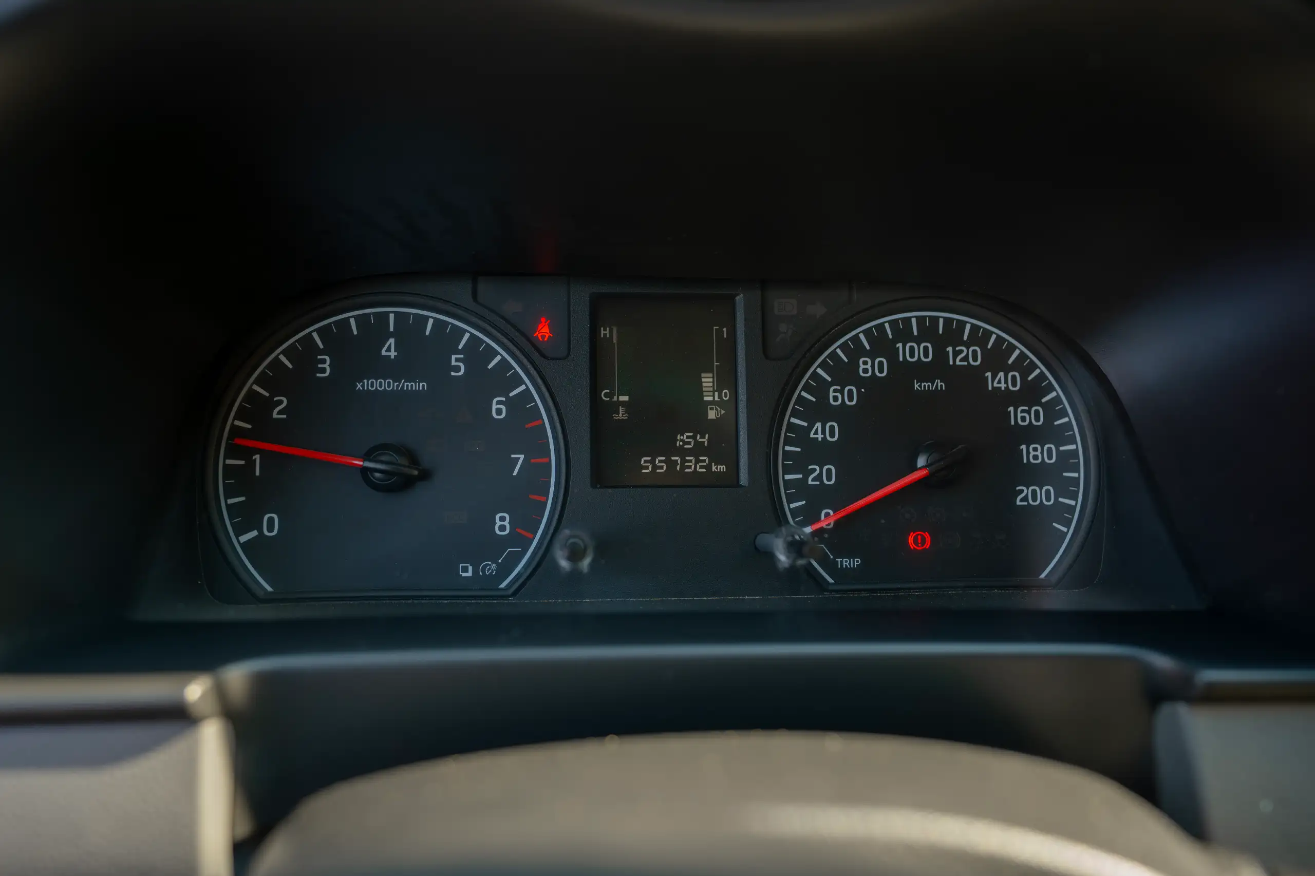 Used 2022 Nissan Urvan High Roof White – Odometer / Mileage Reading View at First Choice Cars Sharjah