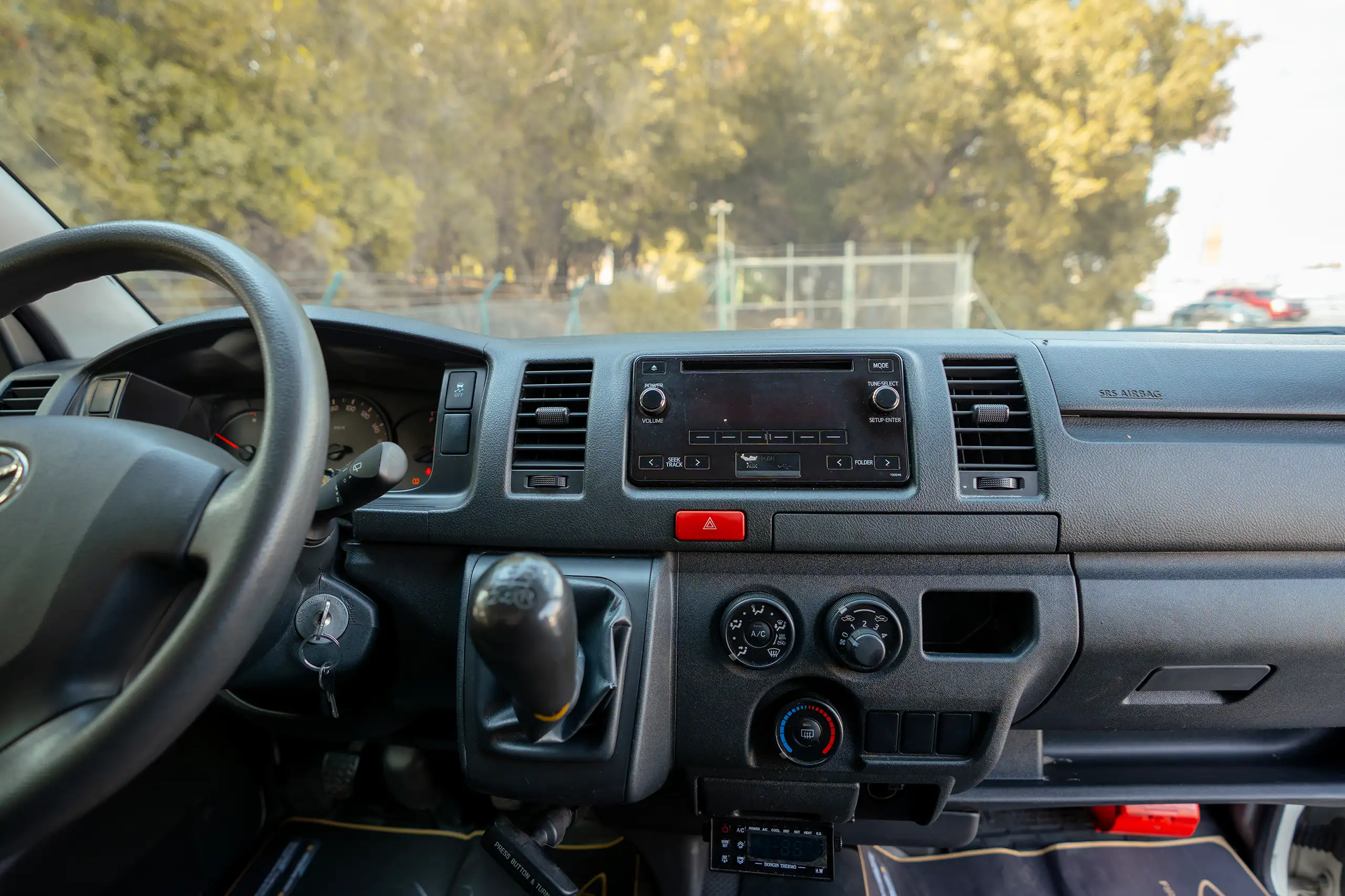 Used 2023 Toyota Hiace GL Standard Roof White – Infotainment / Touchscreen System at First Choice Cars Sharjah