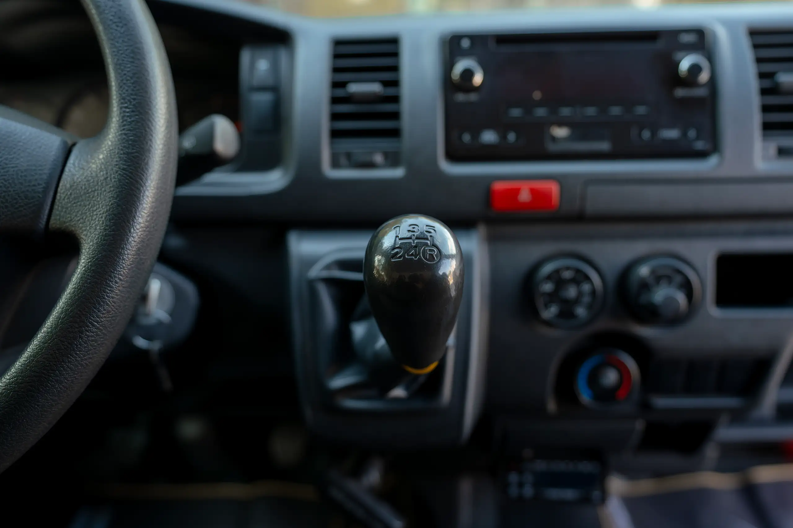 Used 2023 Toyota Hiace GL Standard Roof White – Center Console & Gear Shifter at First Choice Cars Sharjah