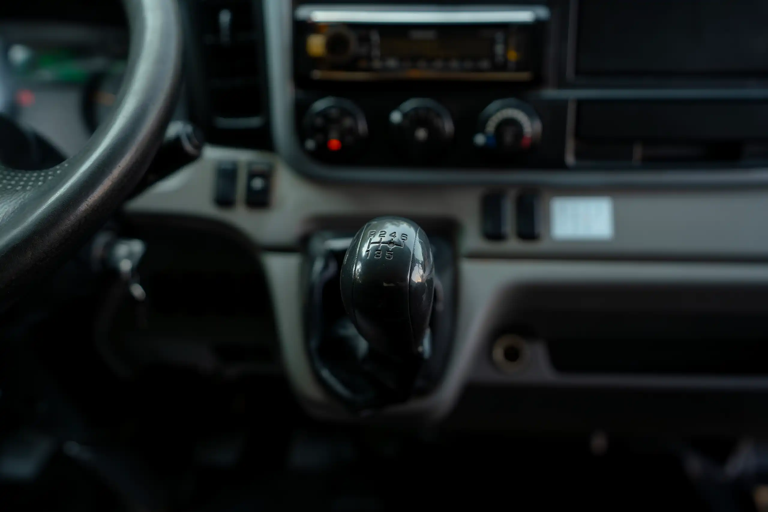 Used 2020 Mitsubishi Canter Chiller Box White – Center Console & Gear Shifter at First Choice Cars Sharjah