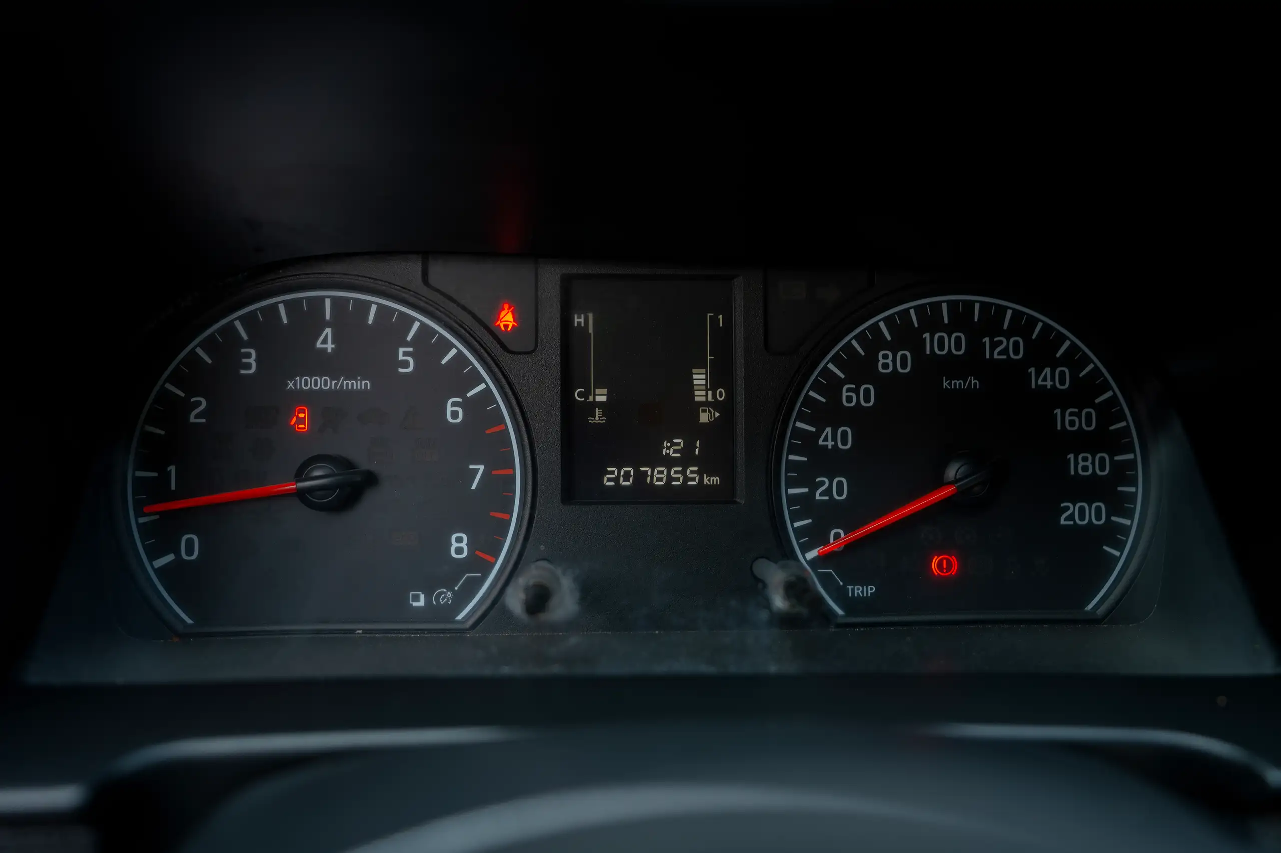 Used 2024 Nissan Urvan High Roof White – Odometer / Mileage Reading View at First Choice Cars Sharjah