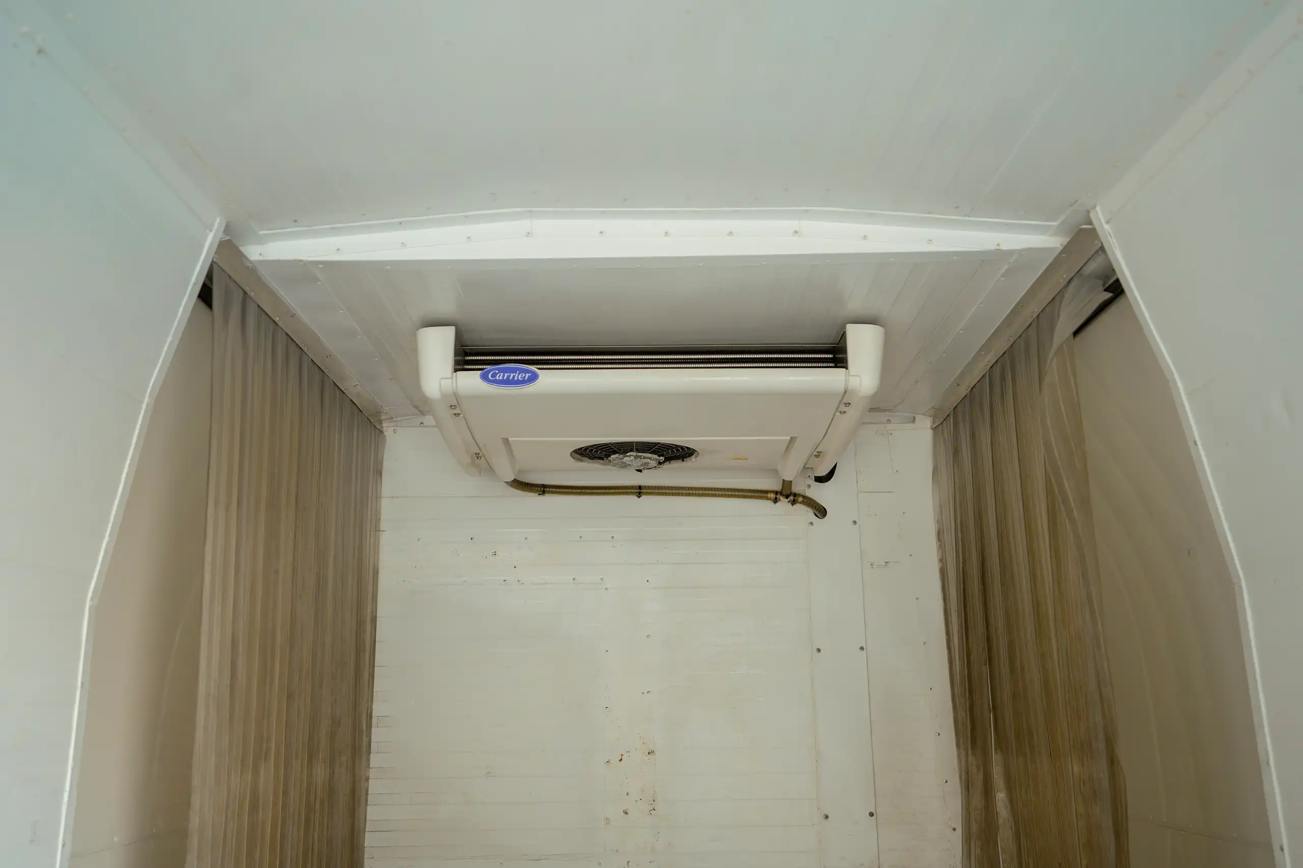 Used 2020 Toyota Hiace GL High Roof White – Chiller Cooling Unit View at First Choice Cars Sharjah