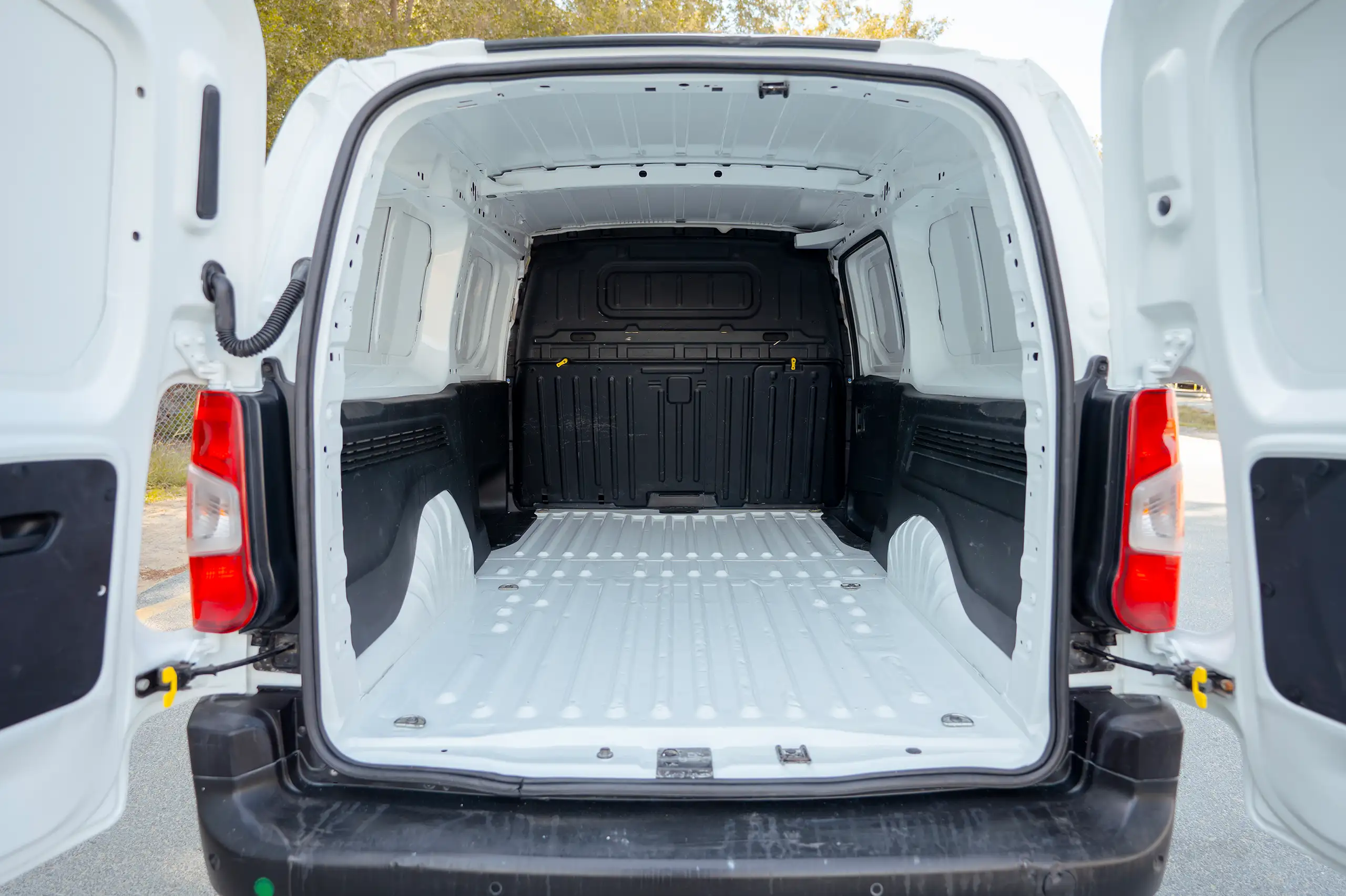 Used 2022 Peugeot Partner Standard White – Delivery Box Rear Opening View at First Choice Cars Sharjah