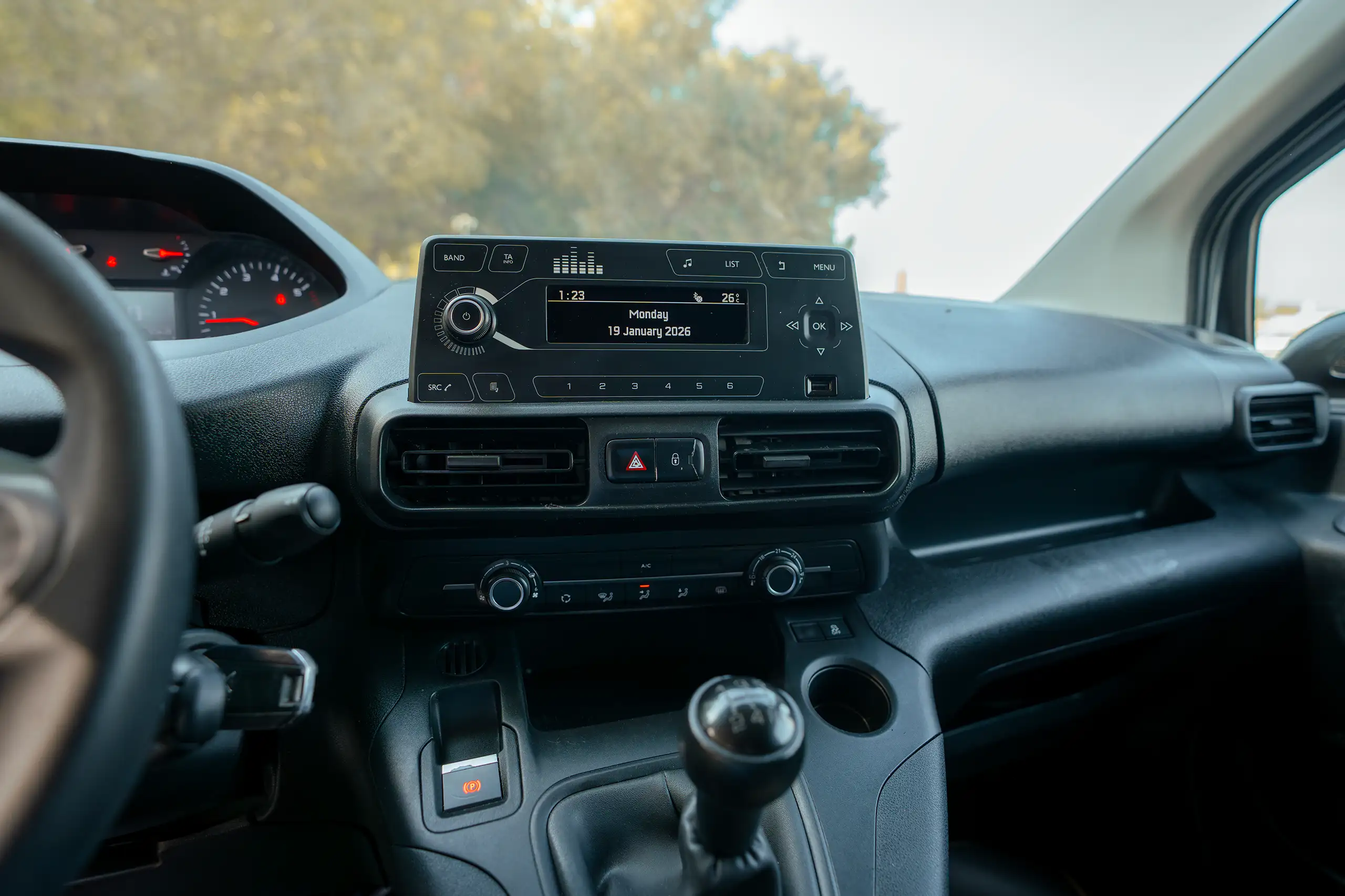 Used 2022 Peugeot Partner Standard White – Infotainment / Touchscreen System at First Choice Cars Sharjah