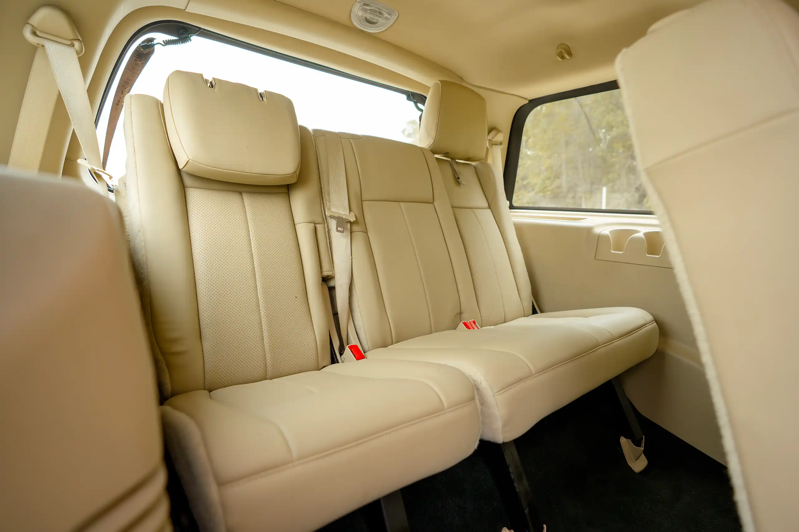 Used 2017 Ford Expedition XLT White – Third Row Left Seat View at First Choice Cars Sharjah