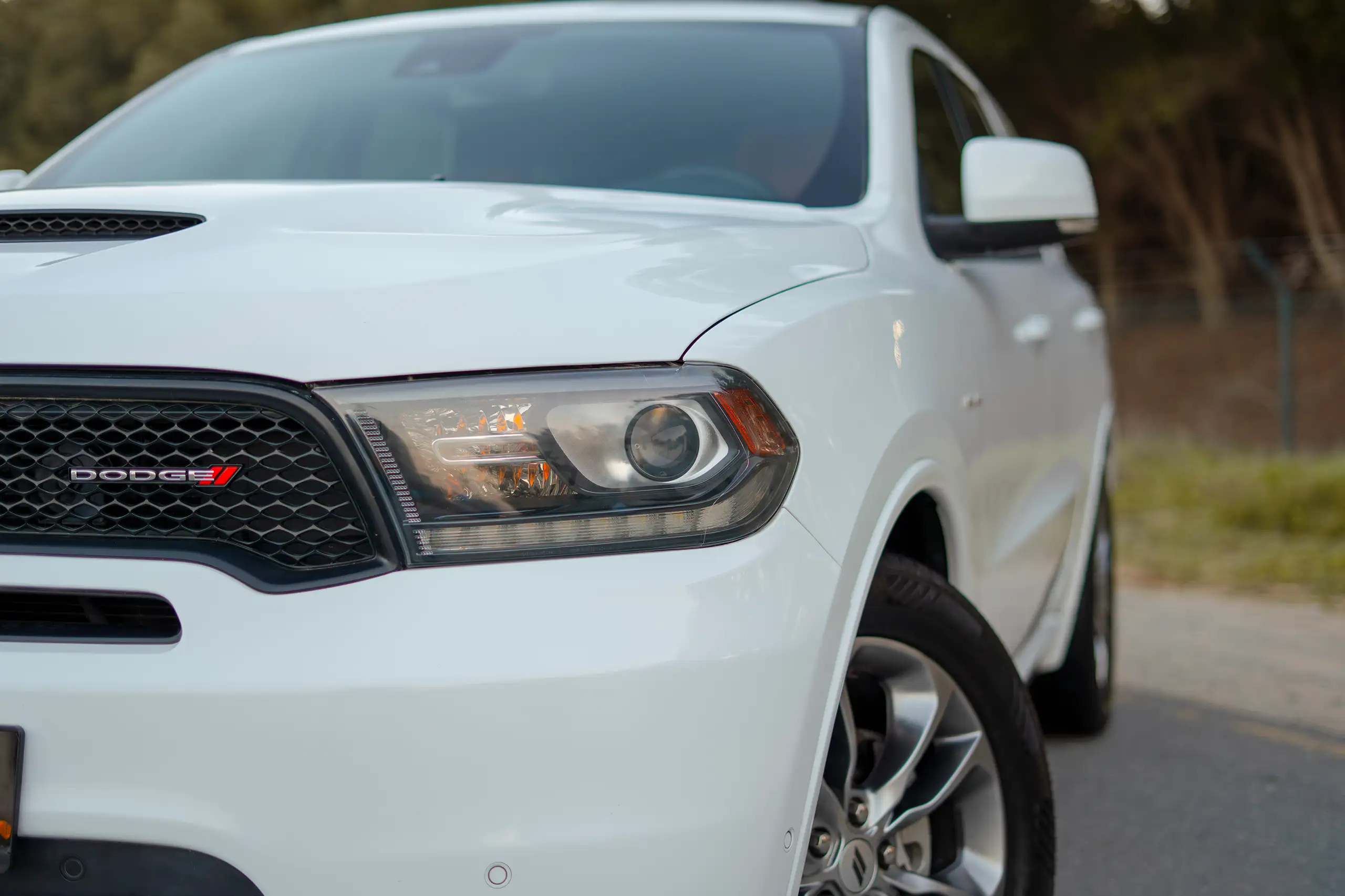 Used 2020 Dodge Durango R/T in White – Headlight Close-up for Sale at First Choice Cars Dubai Sharjah
