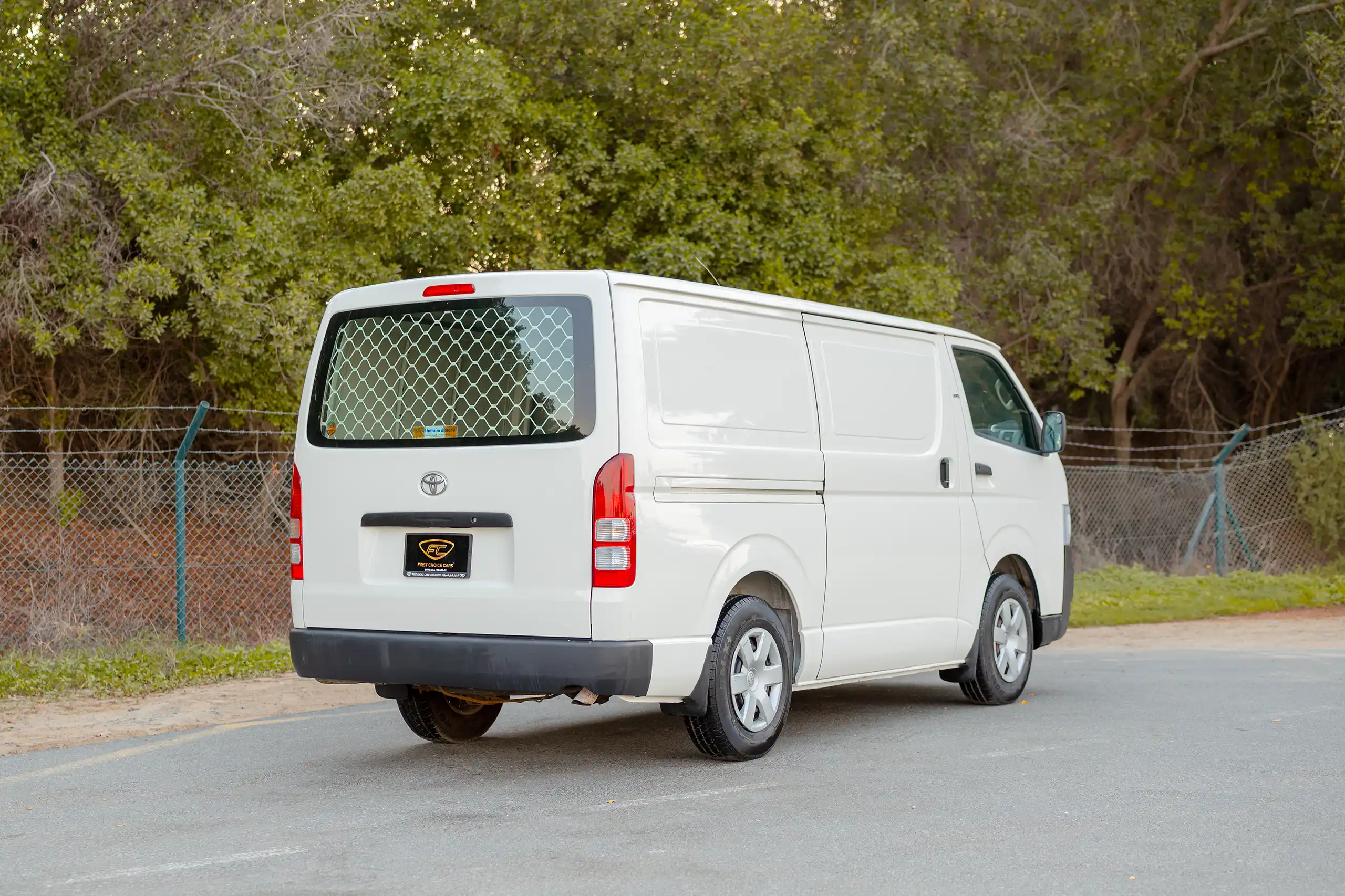 Used 2009 Toyota Hiace GL Standard Roof White – Right Back Diagonal (45°) View at First Choice Cars Sharjah