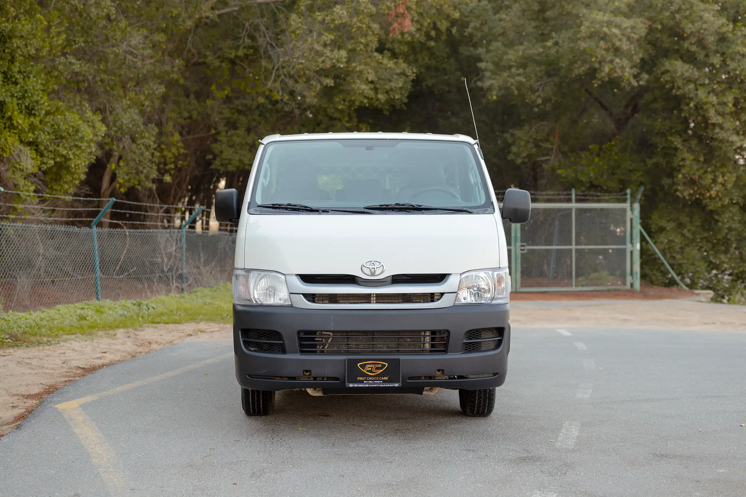 Used 2009 Toyota Hiace GL Standard Roof White – Front View at First Choice Cars Sharjah