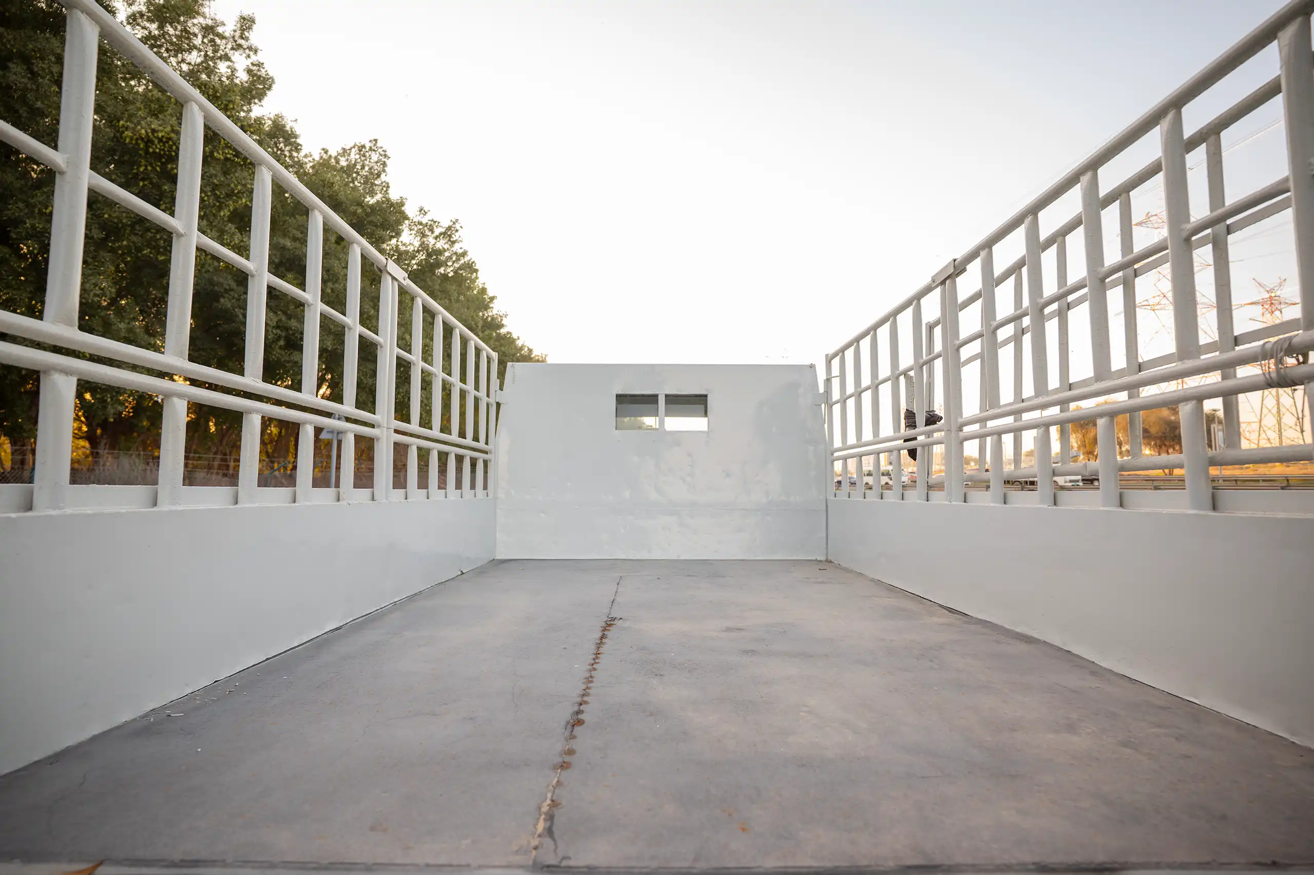 Used 2006 Mitsubishi Canter Double Cabin Cargo Body White – Boot / Trunk Space Open View at First Choice Cars Sharjah