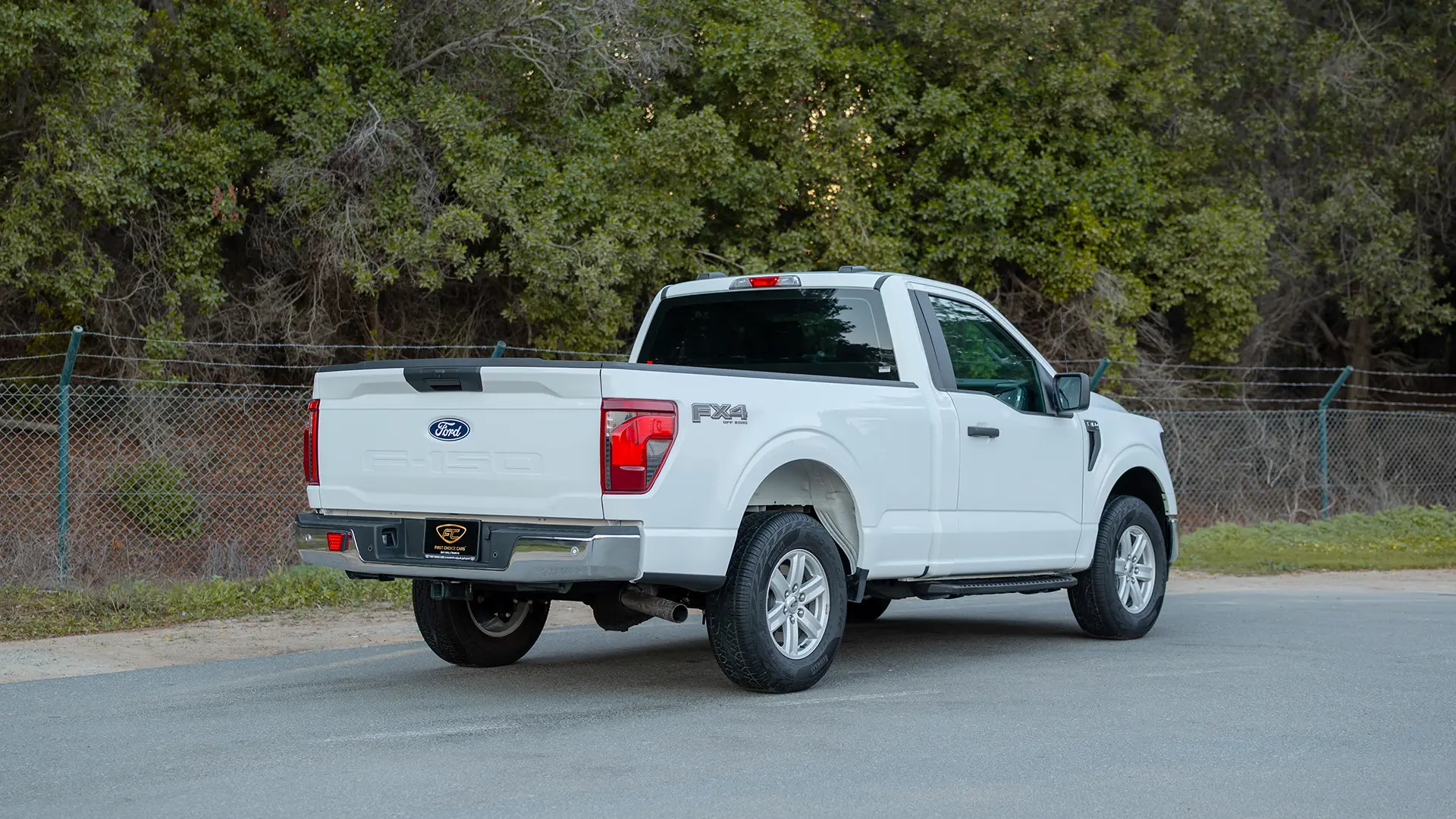 Used 2025 Ford F-150 XL in White – Right Back Diagonal (45°) View