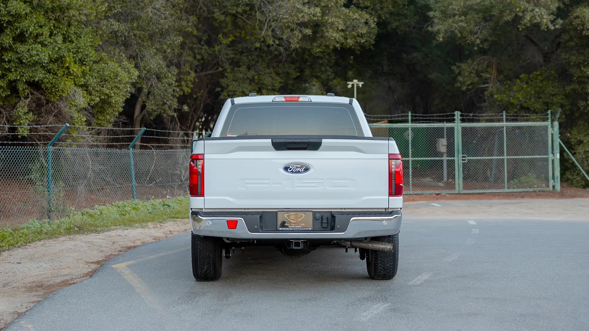 Used 2025 Ford F-150 XL in White – Back/Rear View