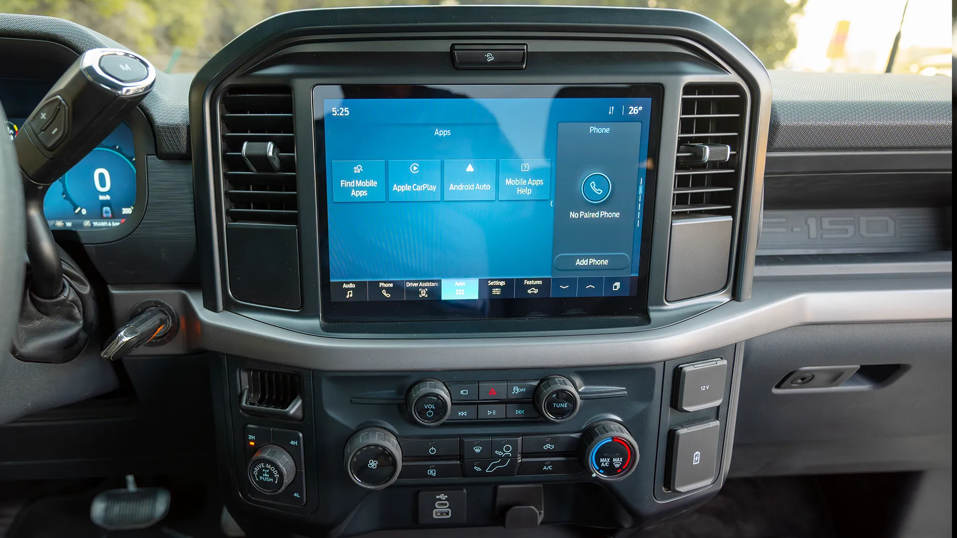 Used 2025 Ford F-150 XL in White – Infotainment / Touchscreen System
