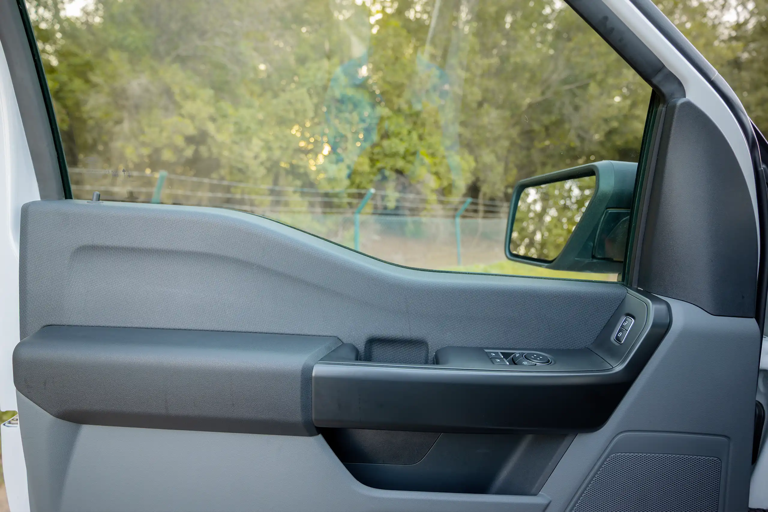 Used 2025 Ford F-Series Pickup F-150 XL White – Driver Door Panel Full View at First Choice Cars Sharjah